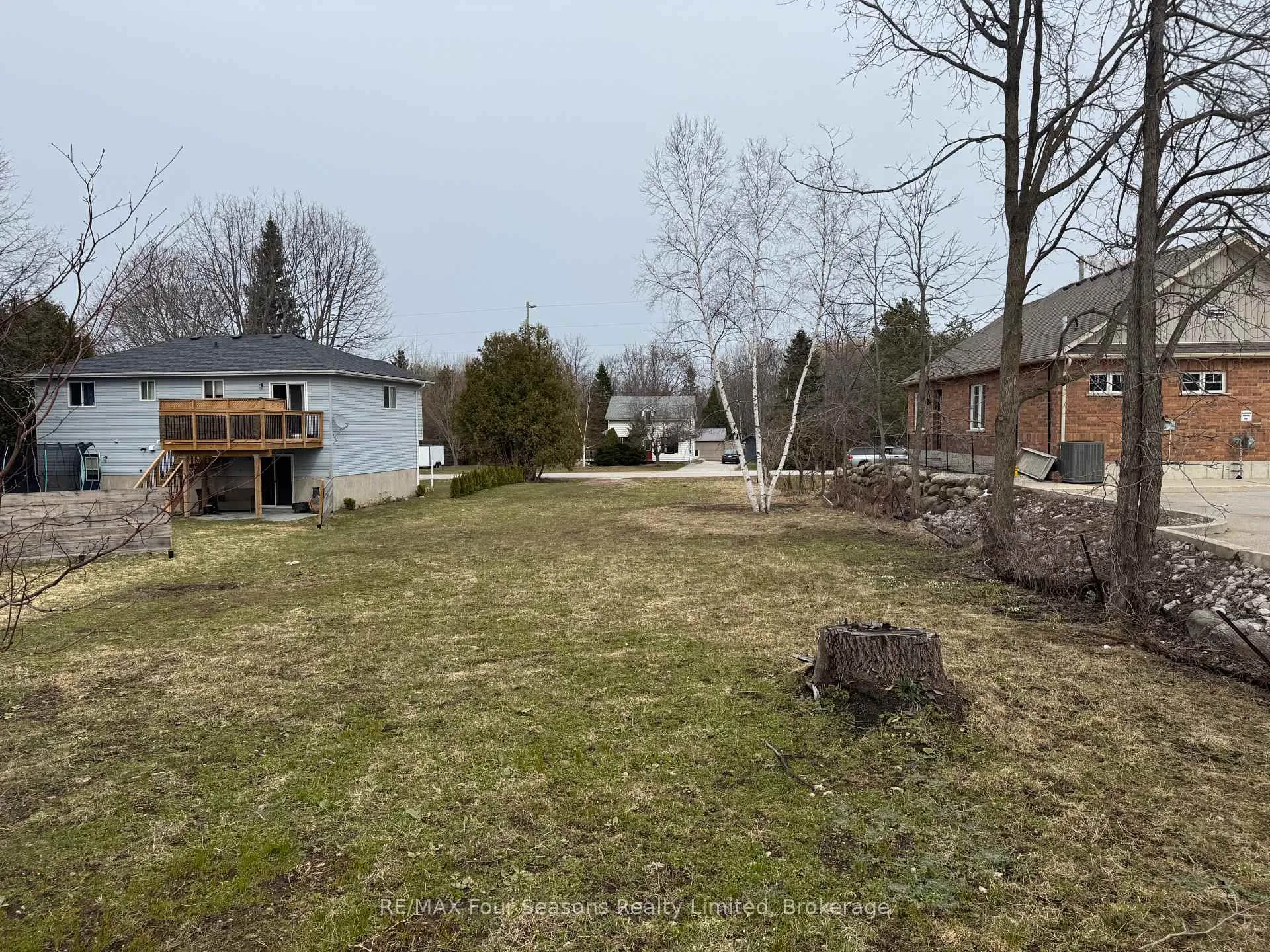 Photo 5 of Union Street, Meaford — HOMEH