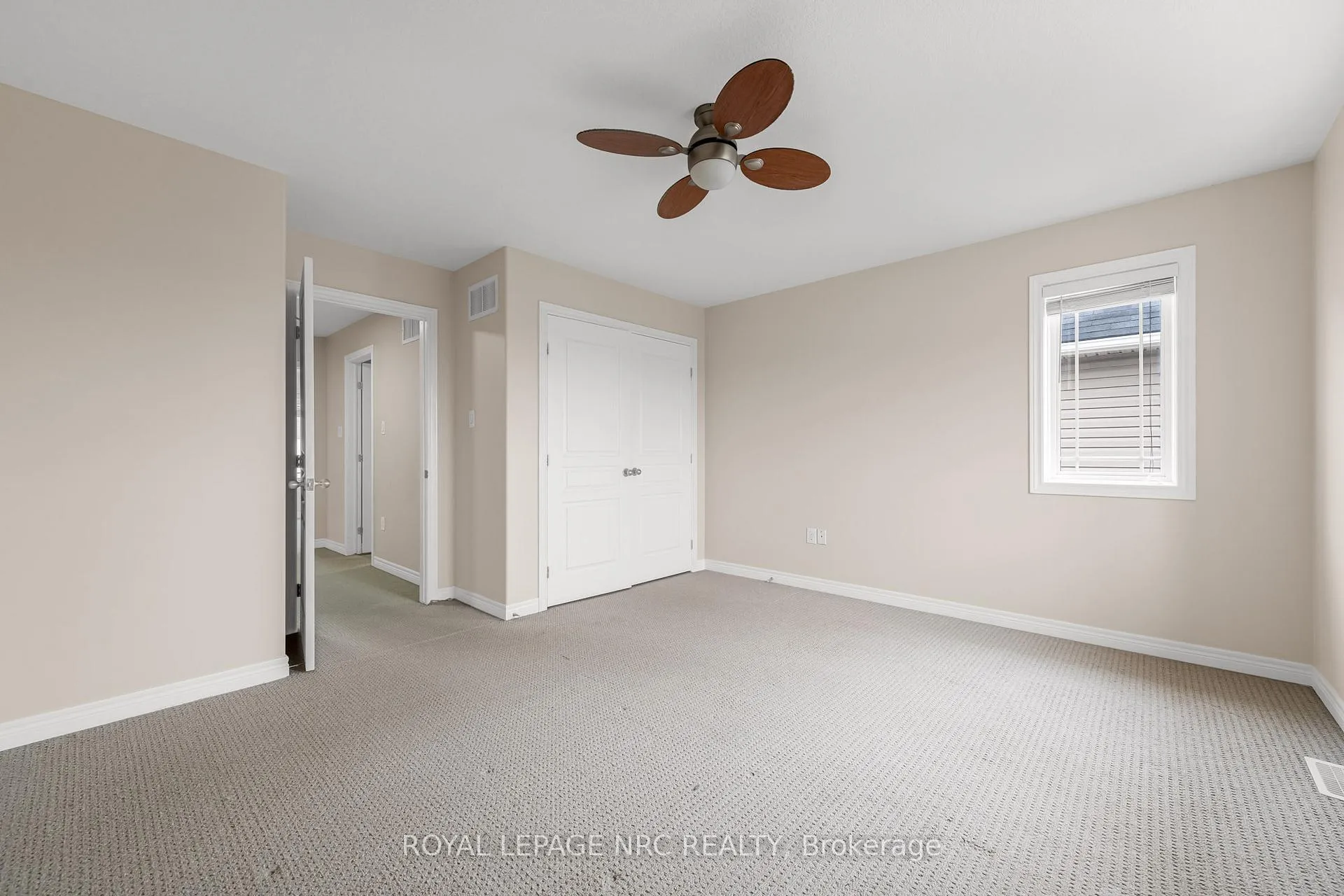 Photo 10 of Unit 22, 8 Hemlock Way, Grimsby, Grimsby West — HOMEH
