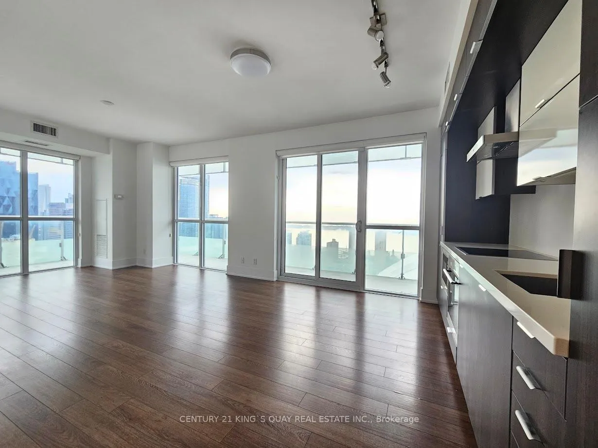 Photo 5 of Unit 3611, 300 Front Street W, Toronto, Waterfront Communities — HOMEH