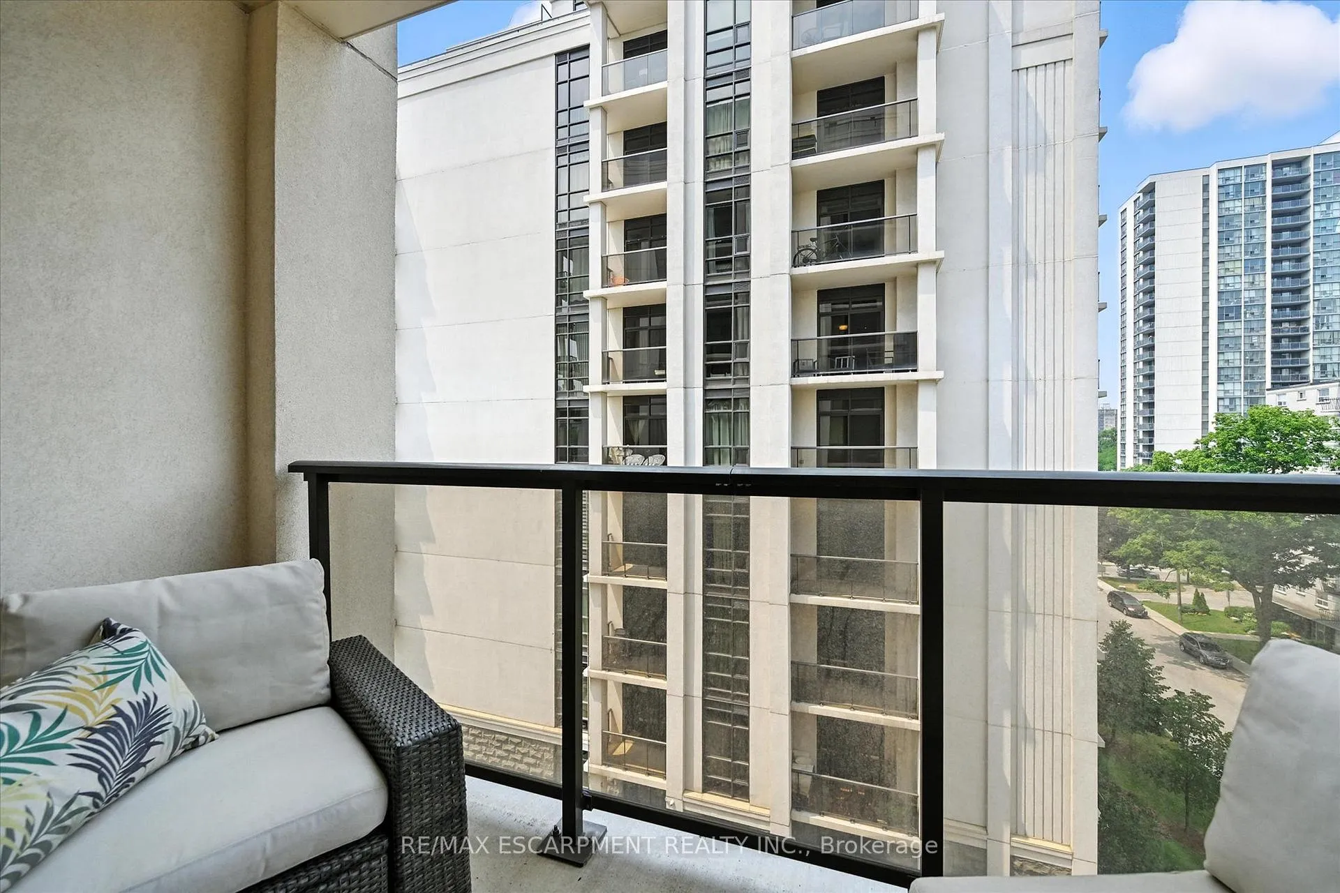 Photo 18 of Unit 604, 81 Robinson Street, Hamilton, Durand — HOMEH
