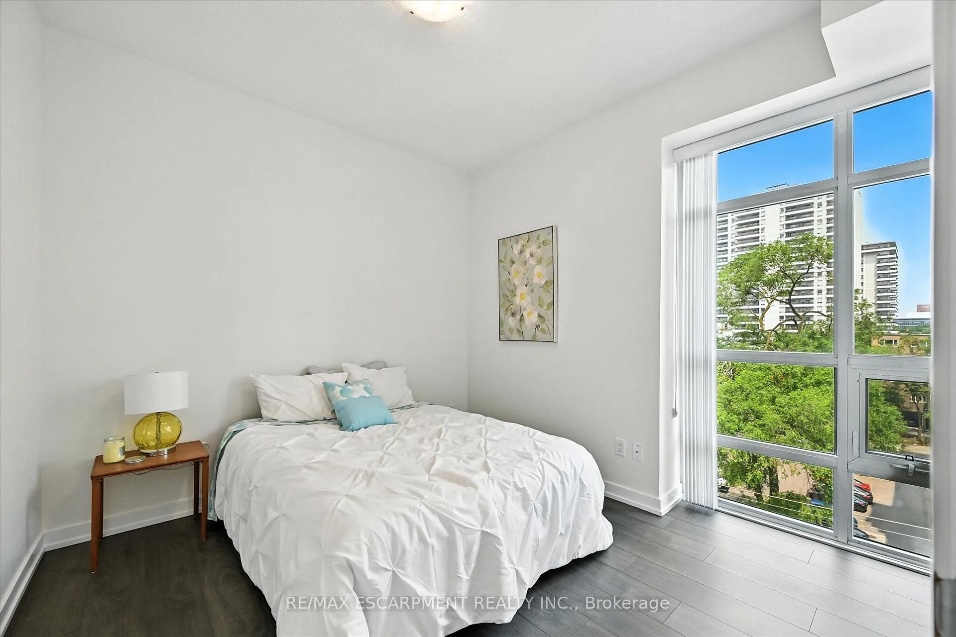 Photo 21 of Unit 604, 81 Robinson Street, Hamilton, Durand — HOMEH