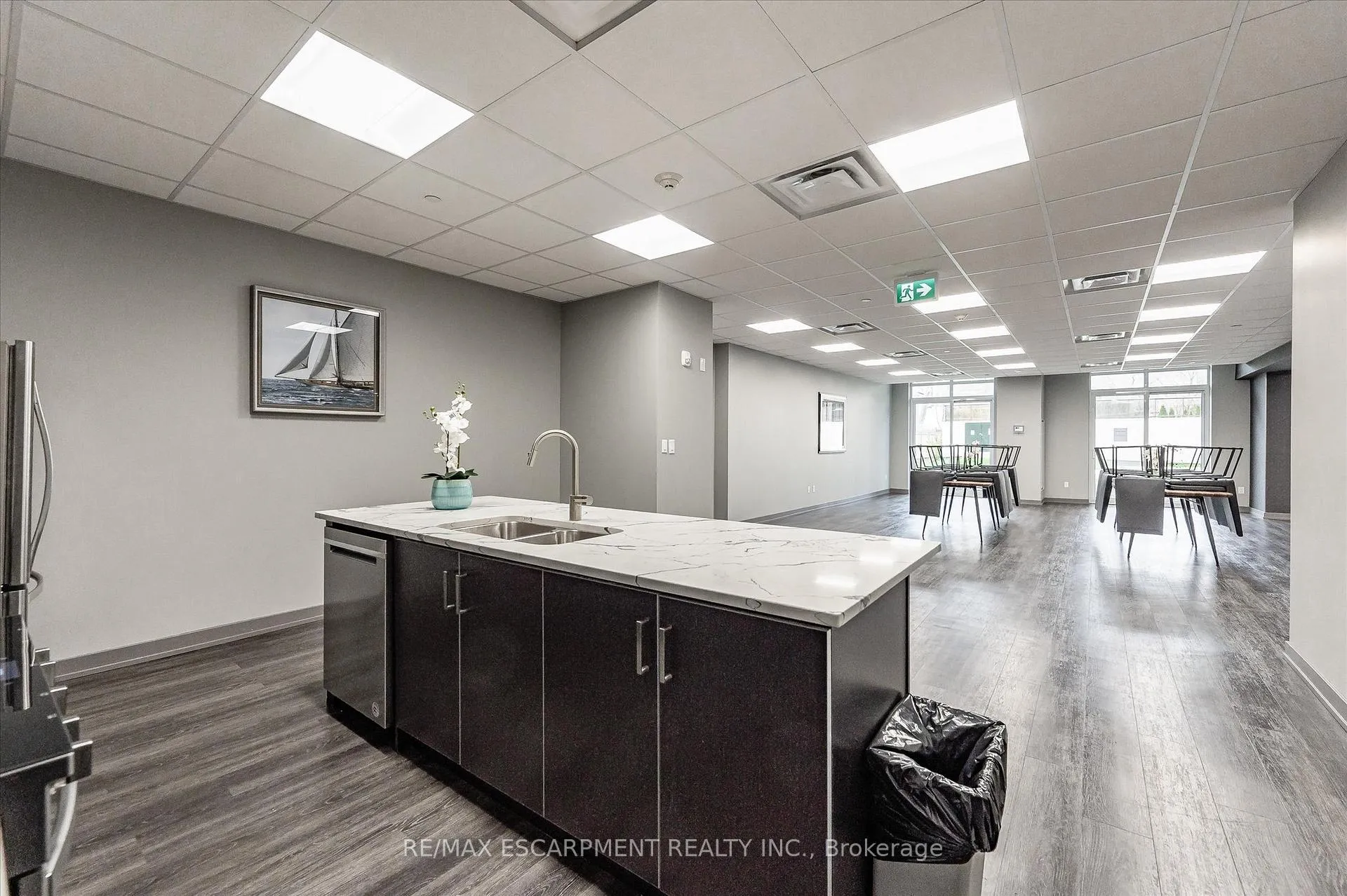 Photo 32 of Unit 604, 81 Robinson Street, Hamilton, Durand — HOMEH