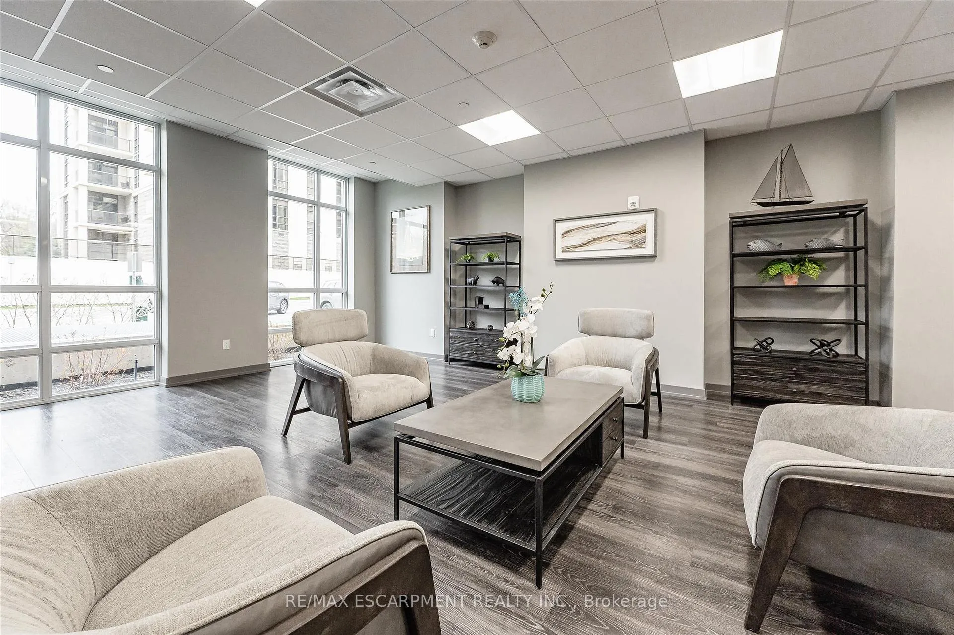 Photo 33 of Unit 604, 81 Robinson Street, Hamilton, Durand — HOMEH