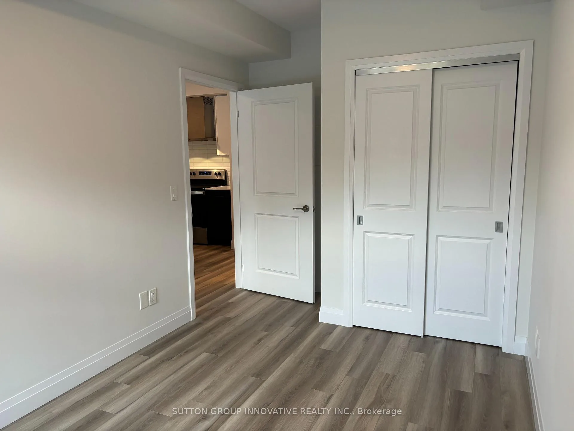Photo 22 of 153 Wilson Street W, Hamilton, Ancaster — HOMEH