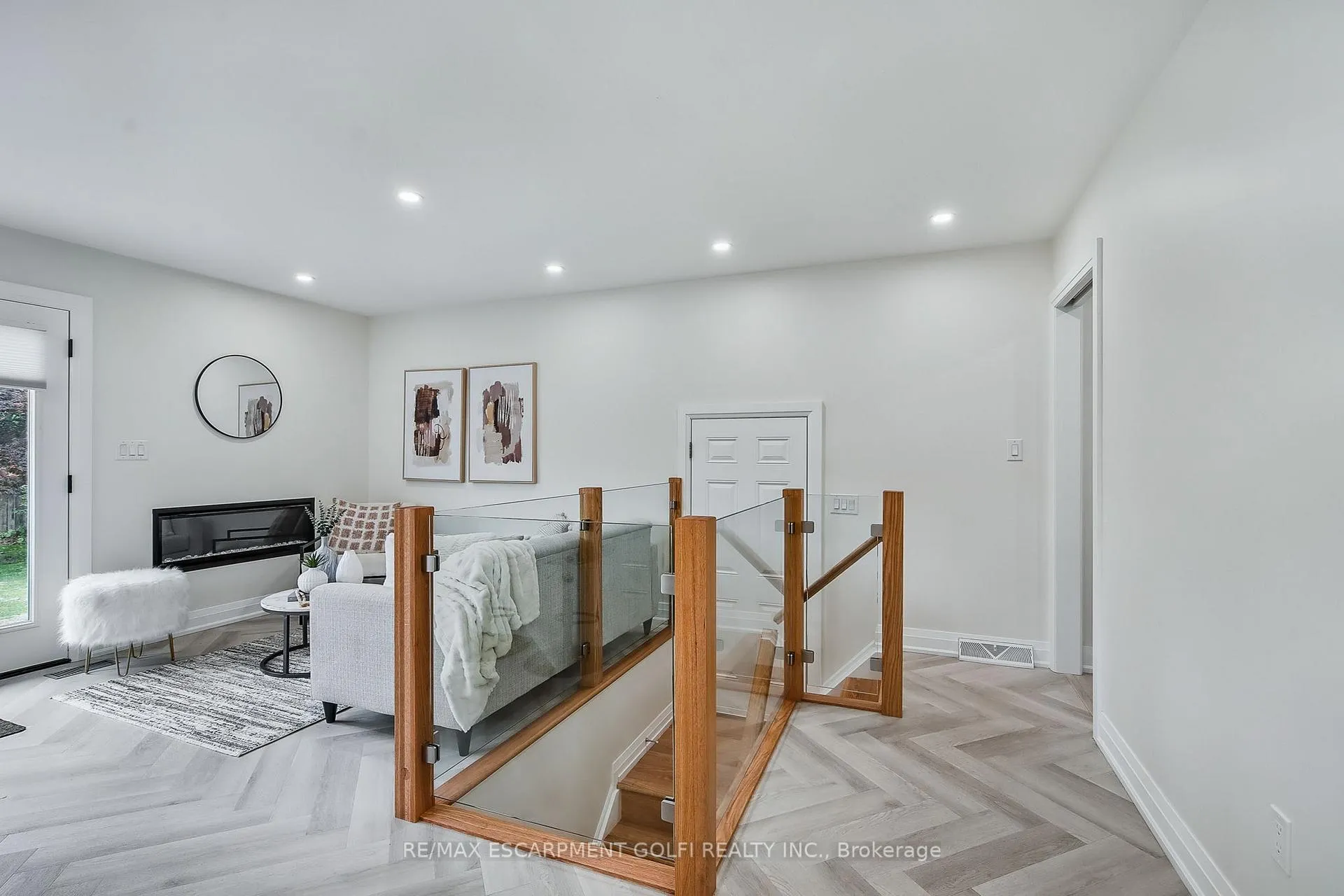 Photo 17 of 13 Bishops Road, St. Catharines, Vine/Linwell — HOMEH