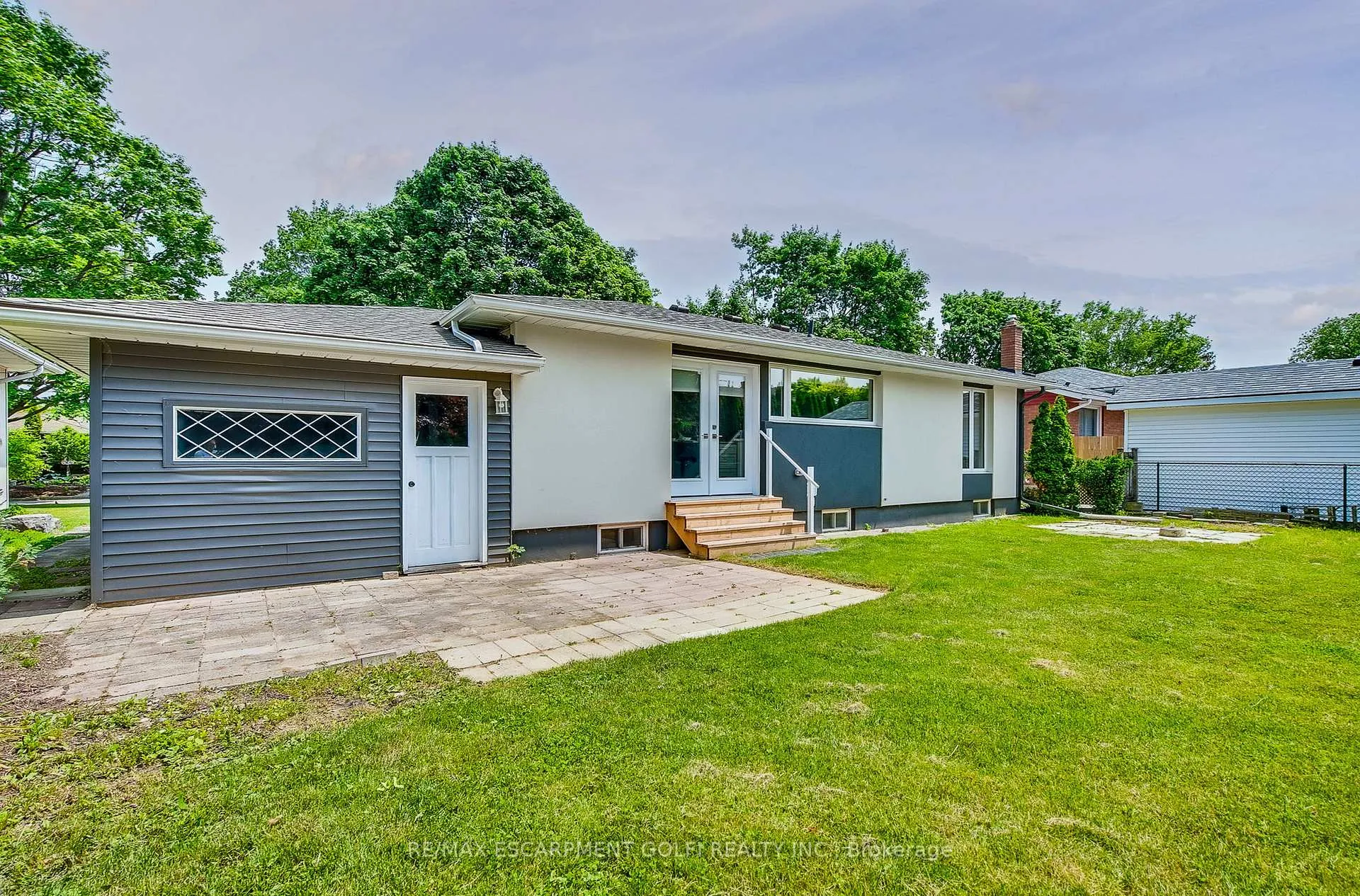 Photo 34 of 13 Bishops Road, St. Catharines, Vine/Linwell — HOMEH