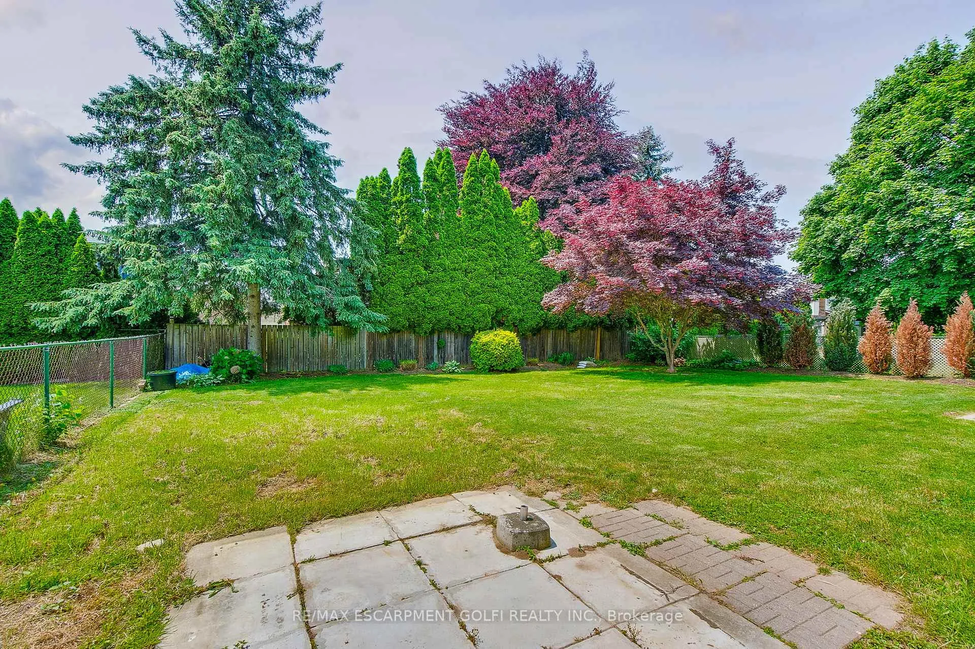 Photo 36 of 13 Bishops Road, St. Catharines, Vine/Linwell — HOMEH