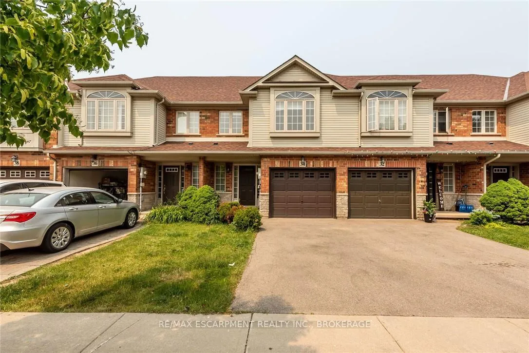 Photo 4 of 34 Elderberry Avenue, Grimsby, Grimsby West — HOMEH