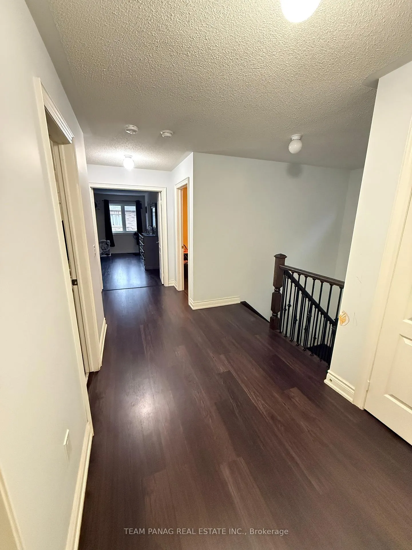 Photo 20 of 9 Grove End Way, Brampton, Sandringham-Wellington North — HOMEH