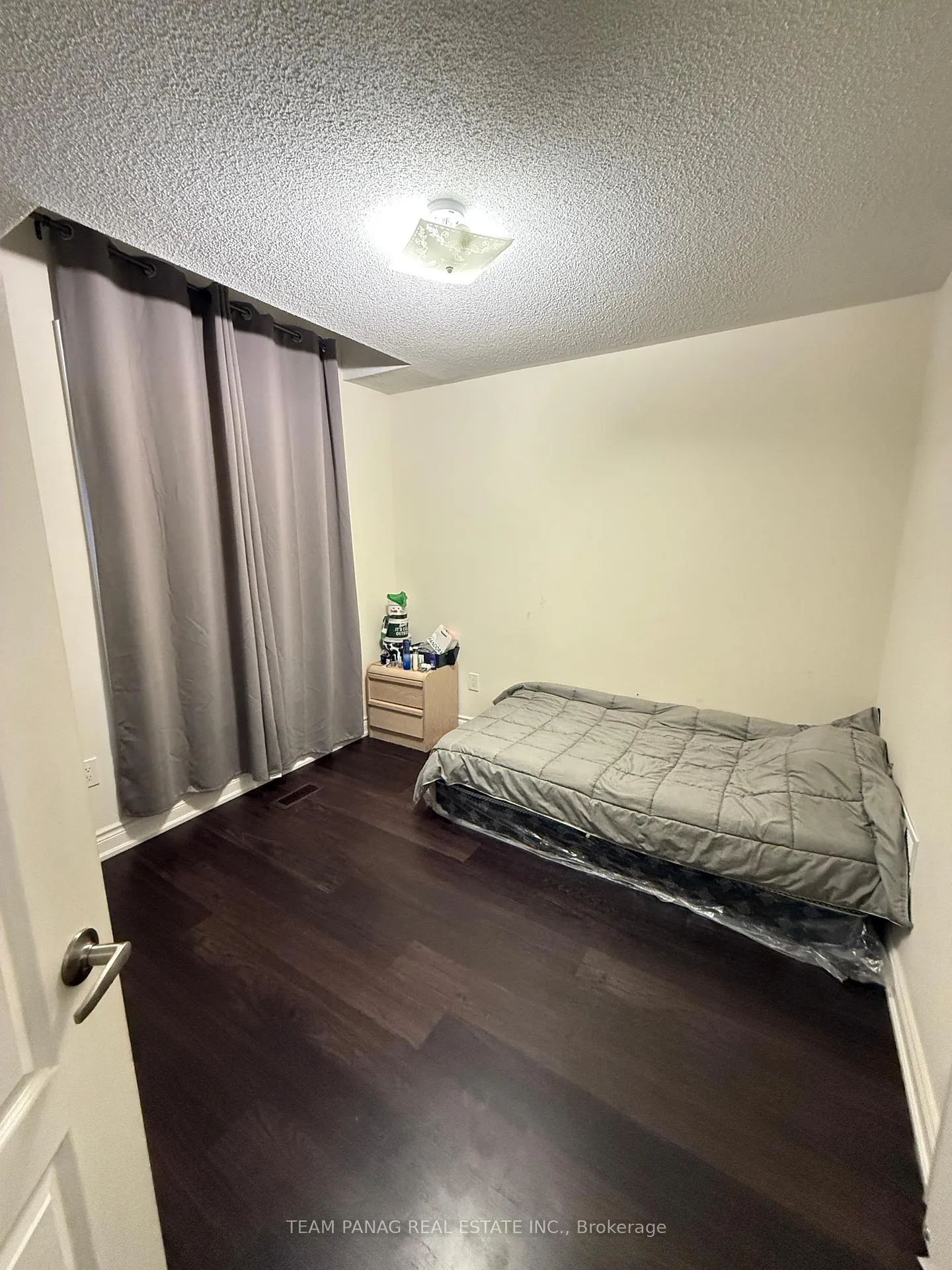 Photo 24 of 9 Grove End Way, Brampton, Sandringham-Wellington North — HOMEH