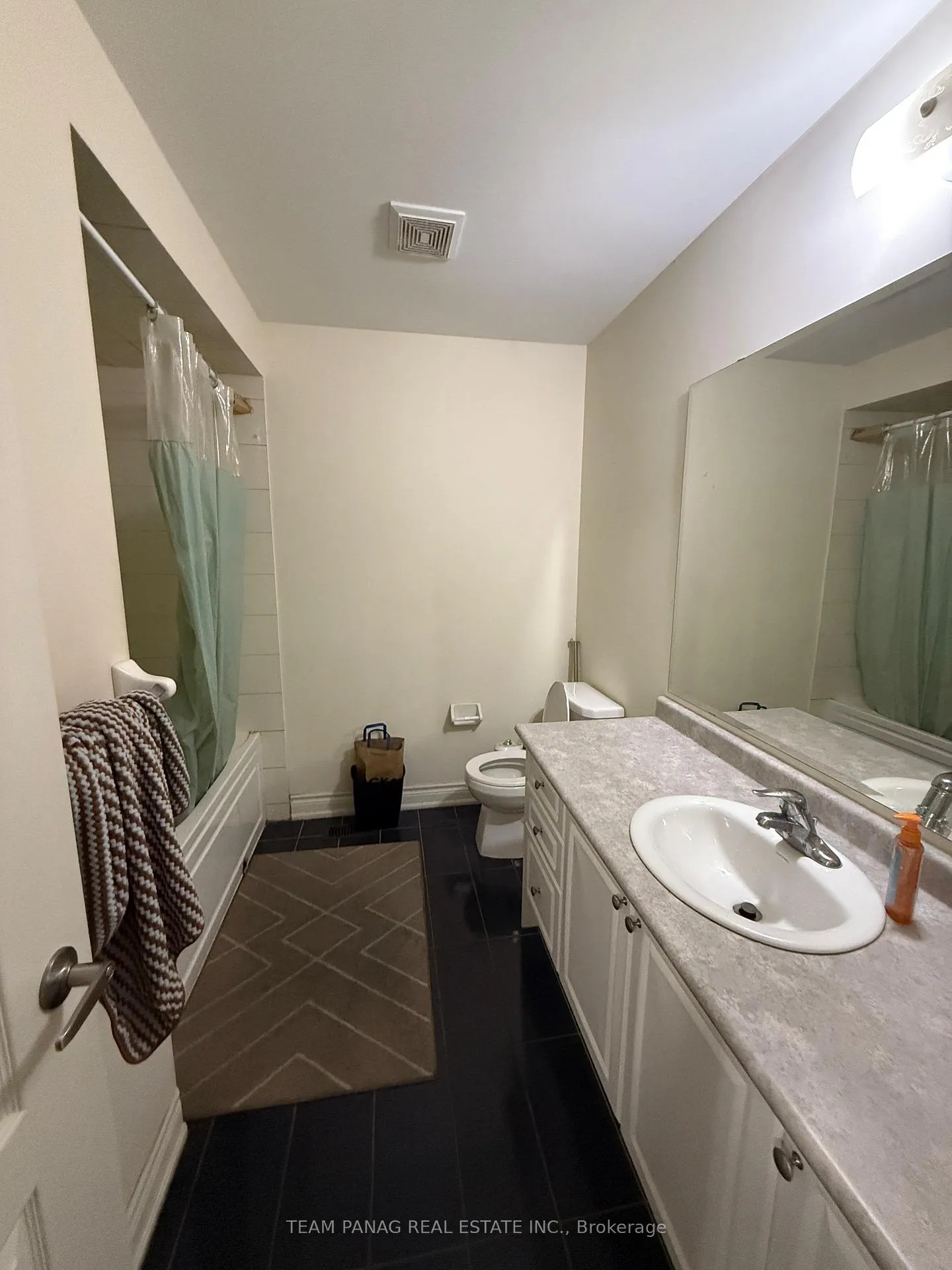 Photo 32 of 9 Grove End Way, Brampton, Sandringham-Wellington North — HOMEH