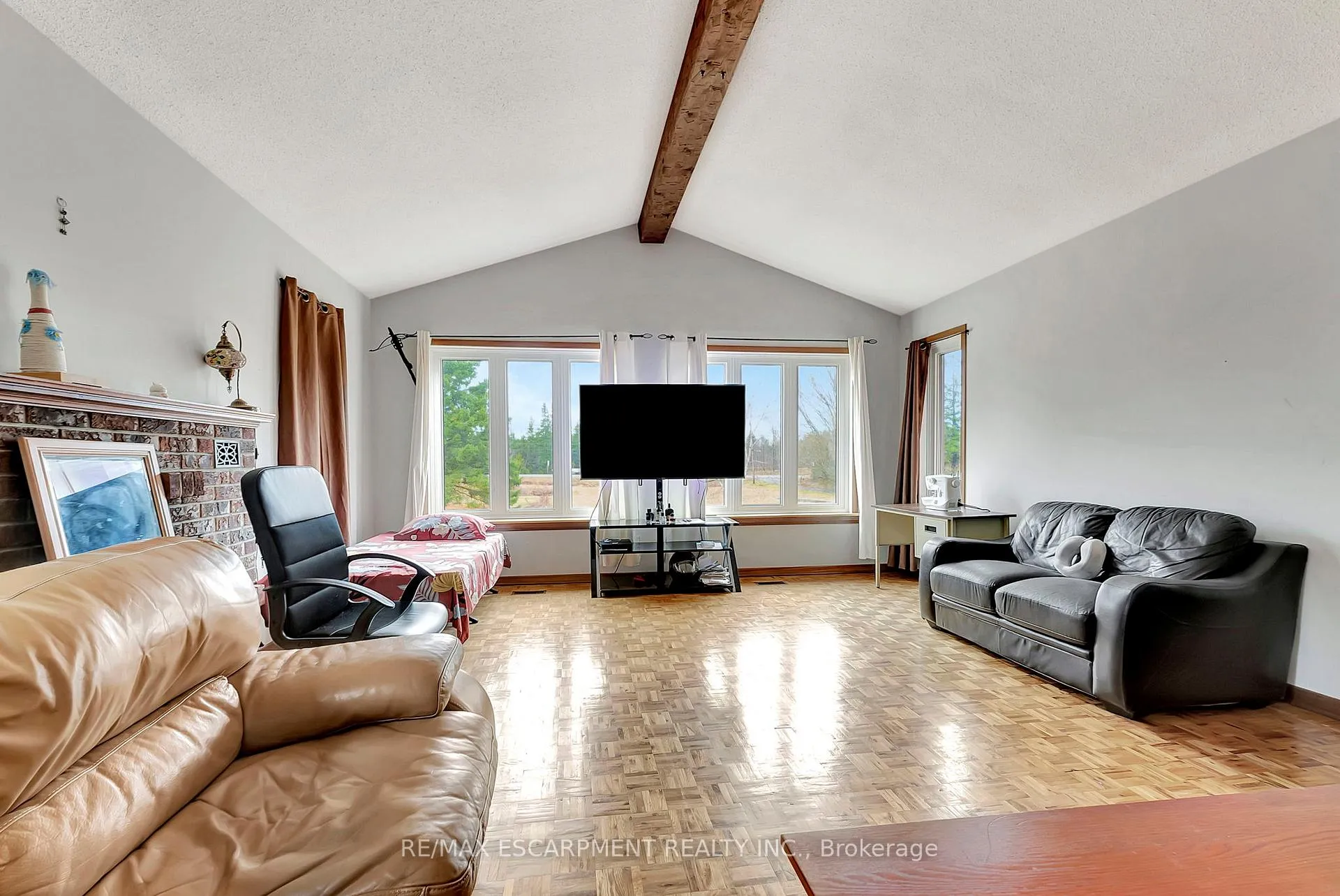 Photo 4 of 2280 Highway 6, Hamilton, Rural Flamborough — HOMEH