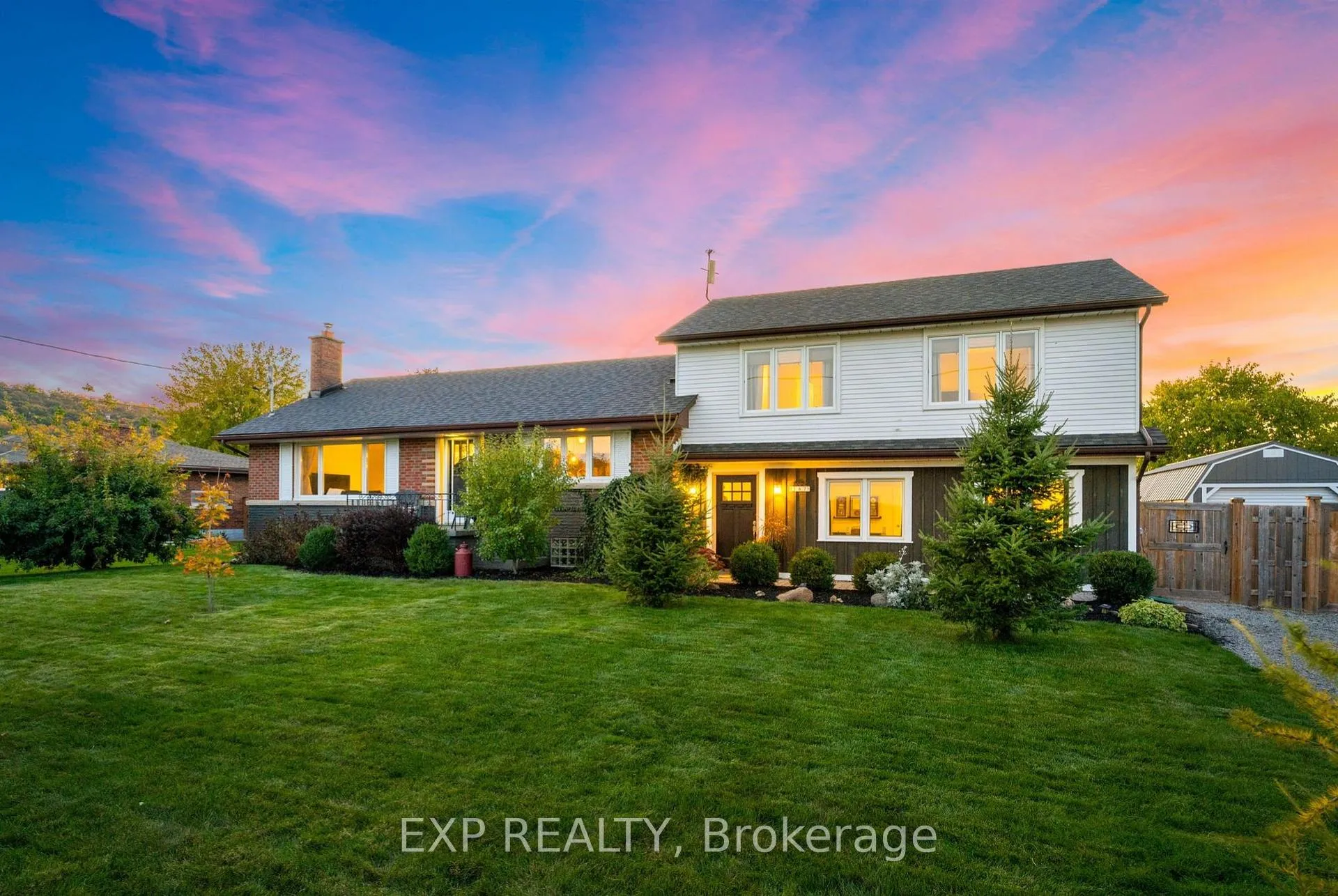 Photo 1 of 187 Lewis Road, Hamilton, Winona — HOMEH