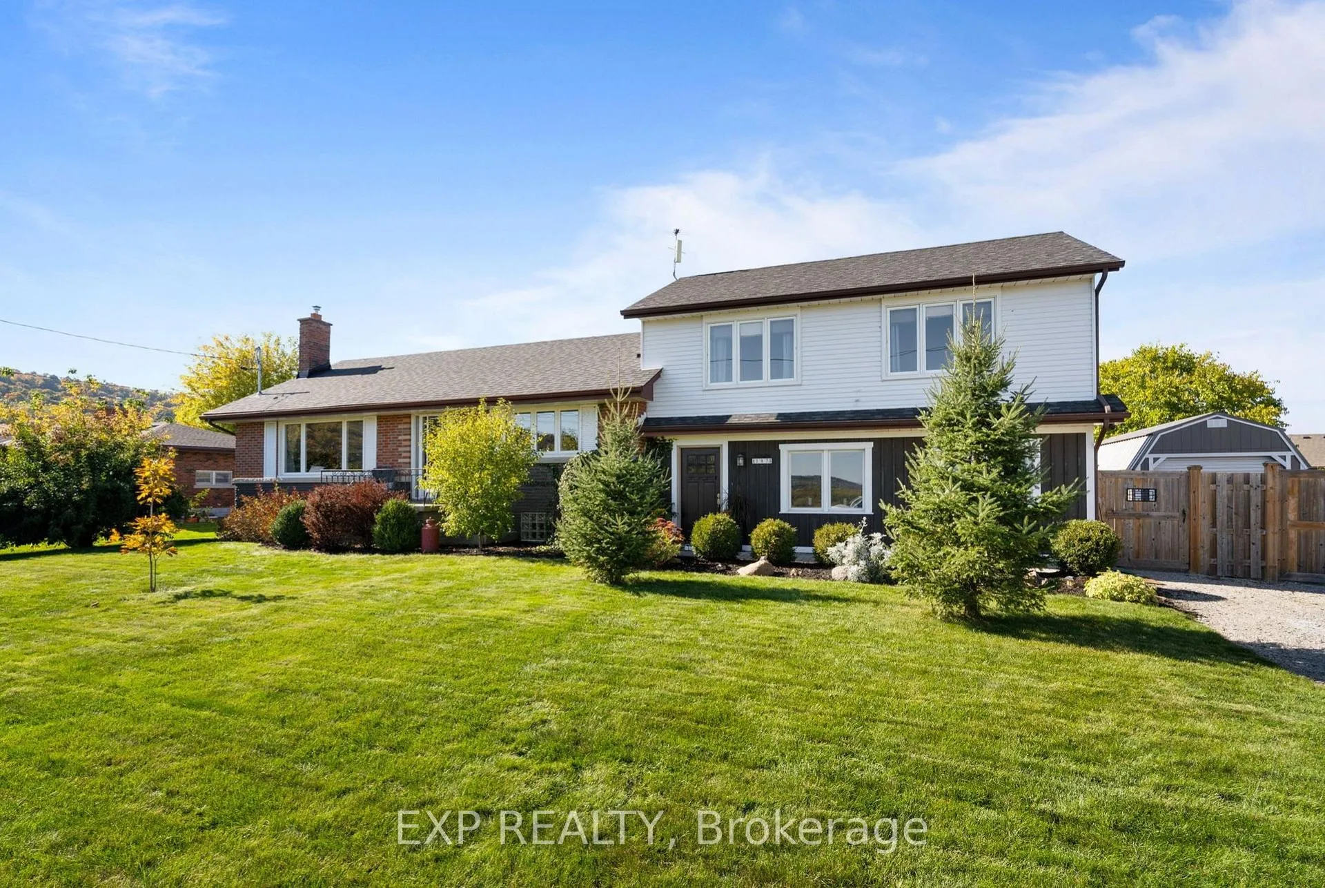 Photo 2 of 187 Lewis Road, Hamilton, Winona — HOMEH