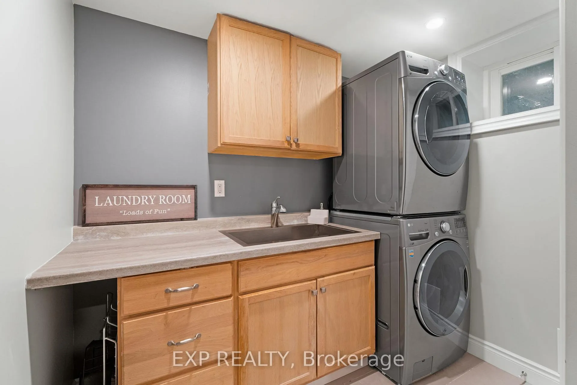 Photo 26 of 187 Lewis Road, Hamilton, Winona — HOMEH