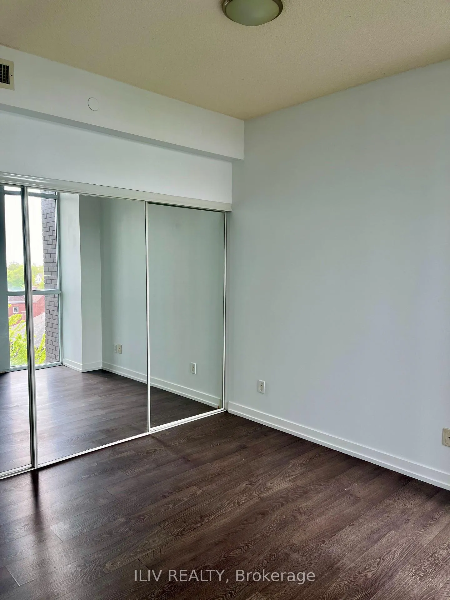Photo 9 of Unit 508, 2055 Danforth Avenue, Toronto, Woodbine Corridor — HOMEH