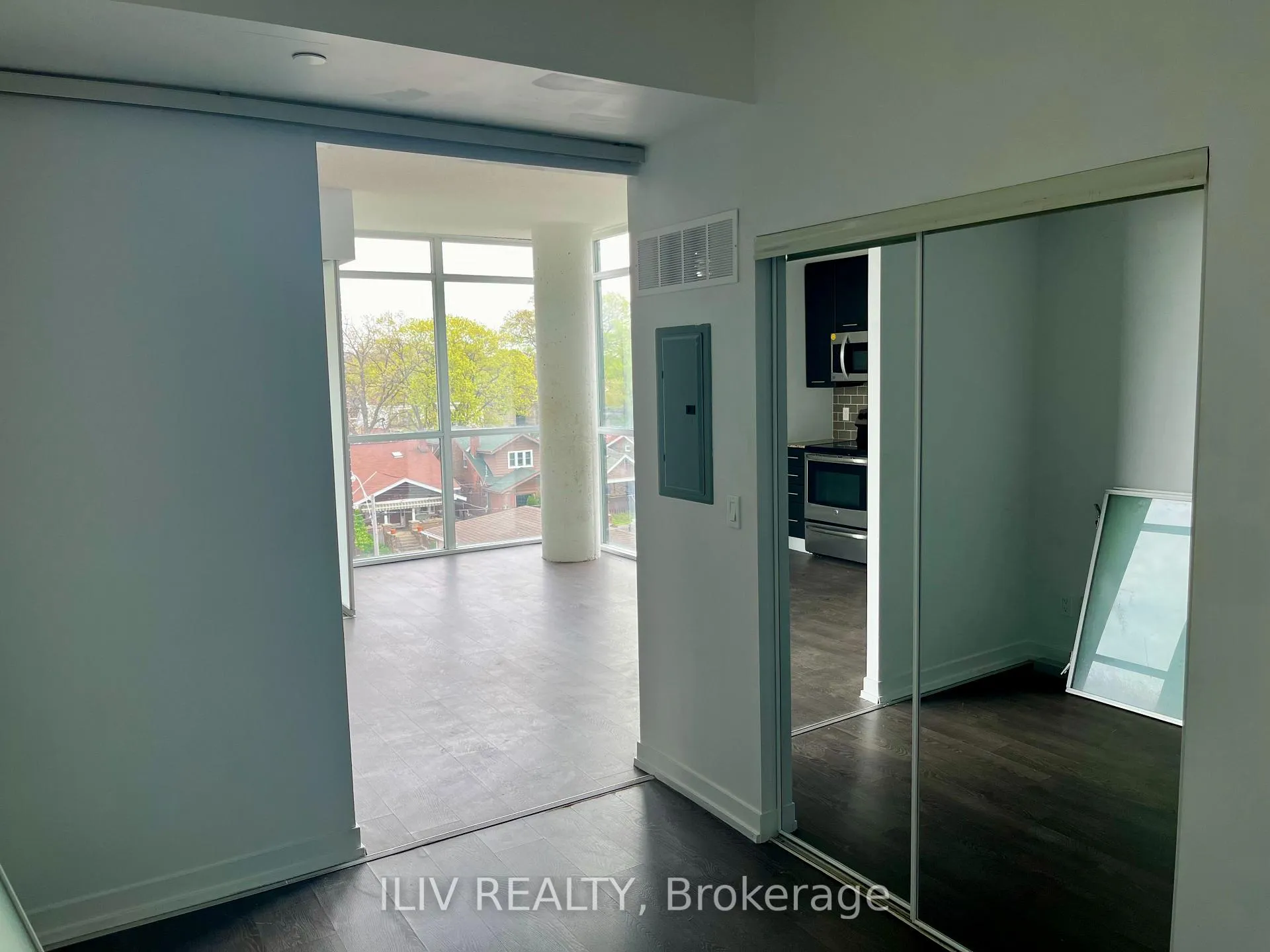 Photo 14 of Unit 508, 2055 Danforth Avenue, Toronto, Woodbine Corridor — HOMEH