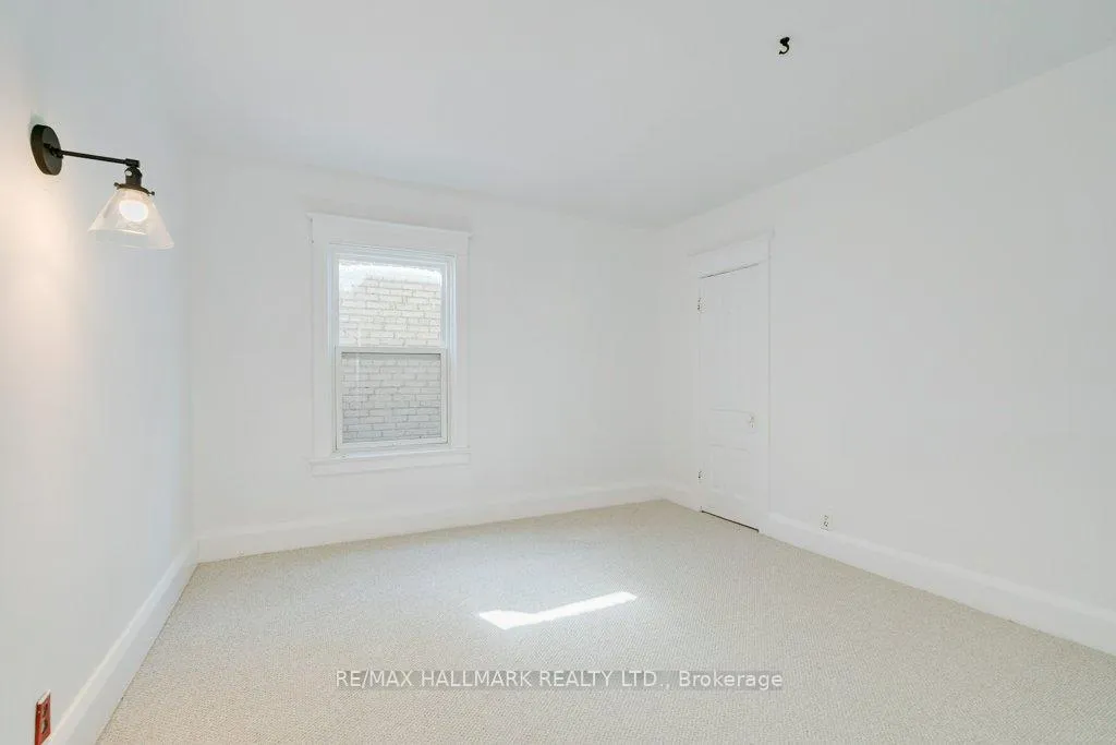 Photo 8 of 935 Kingston Road, Toronto, The Beaches — HOMEH