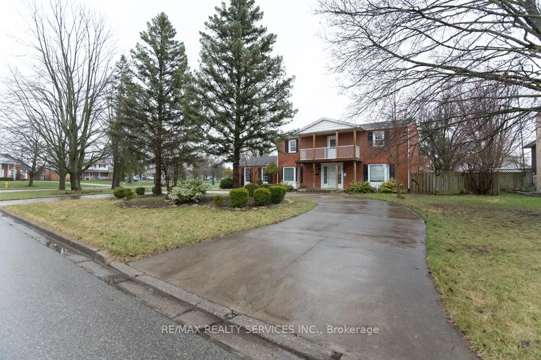 Photo 4 of 571 Sandra Crescent, Chatham-Kent, Wallaceburg — HOMEH