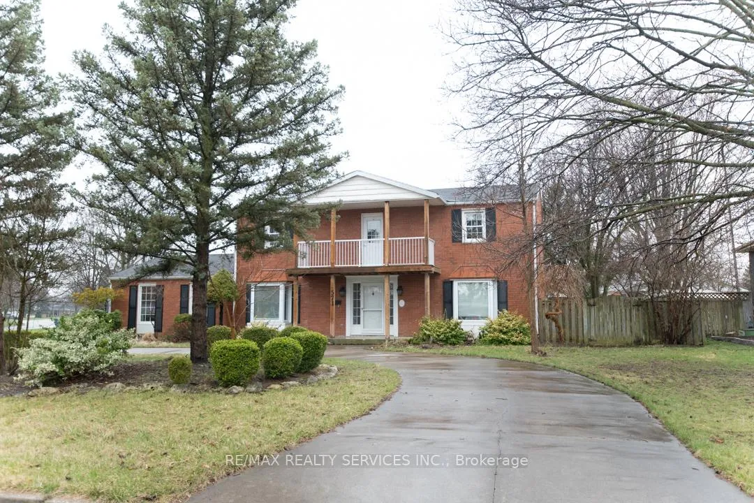 Photo 6 of 571 Sandra Crescent, Chatham-Kent, Wallaceburg — HOMEH