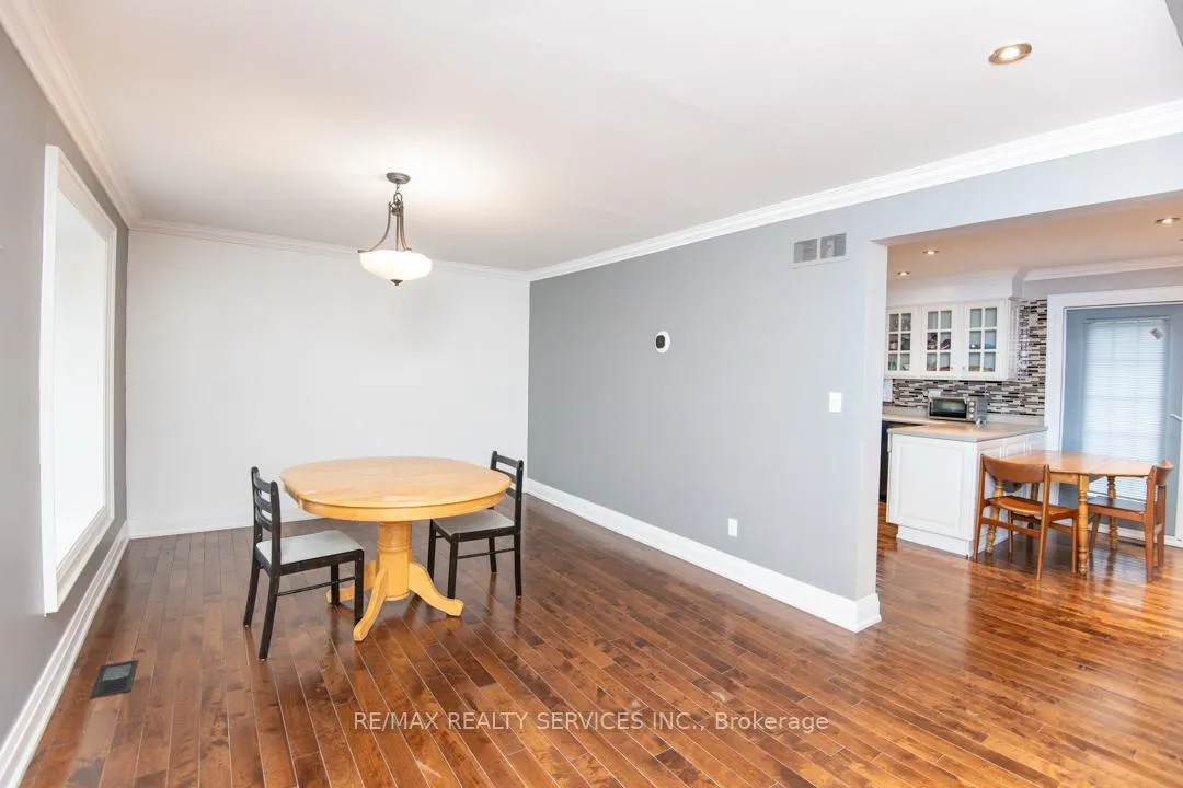 Photo 10 of 571 Sandra Crescent, Chatham-Kent, Wallaceburg — HOMEH