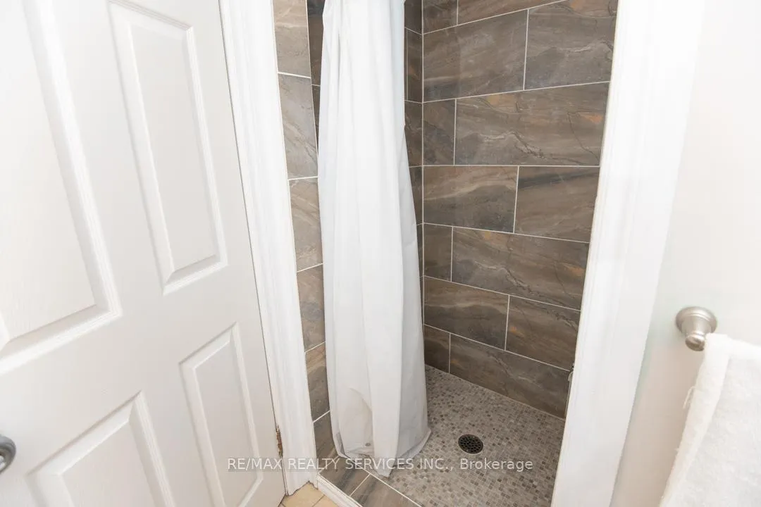 Photo 23 of 571 Sandra Crescent, Chatham-Kent, Wallaceburg — HOMEH