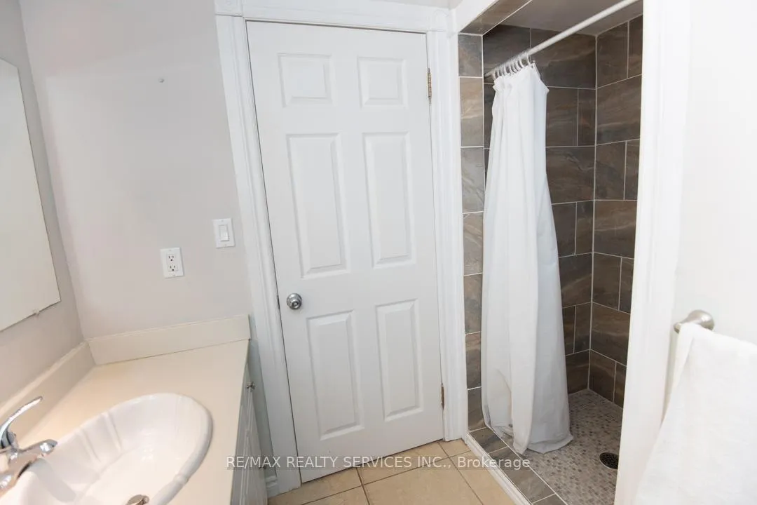 Photo 24 of 571 Sandra Crescent, Chatham-Kent, Wallaceburg — HOMEH