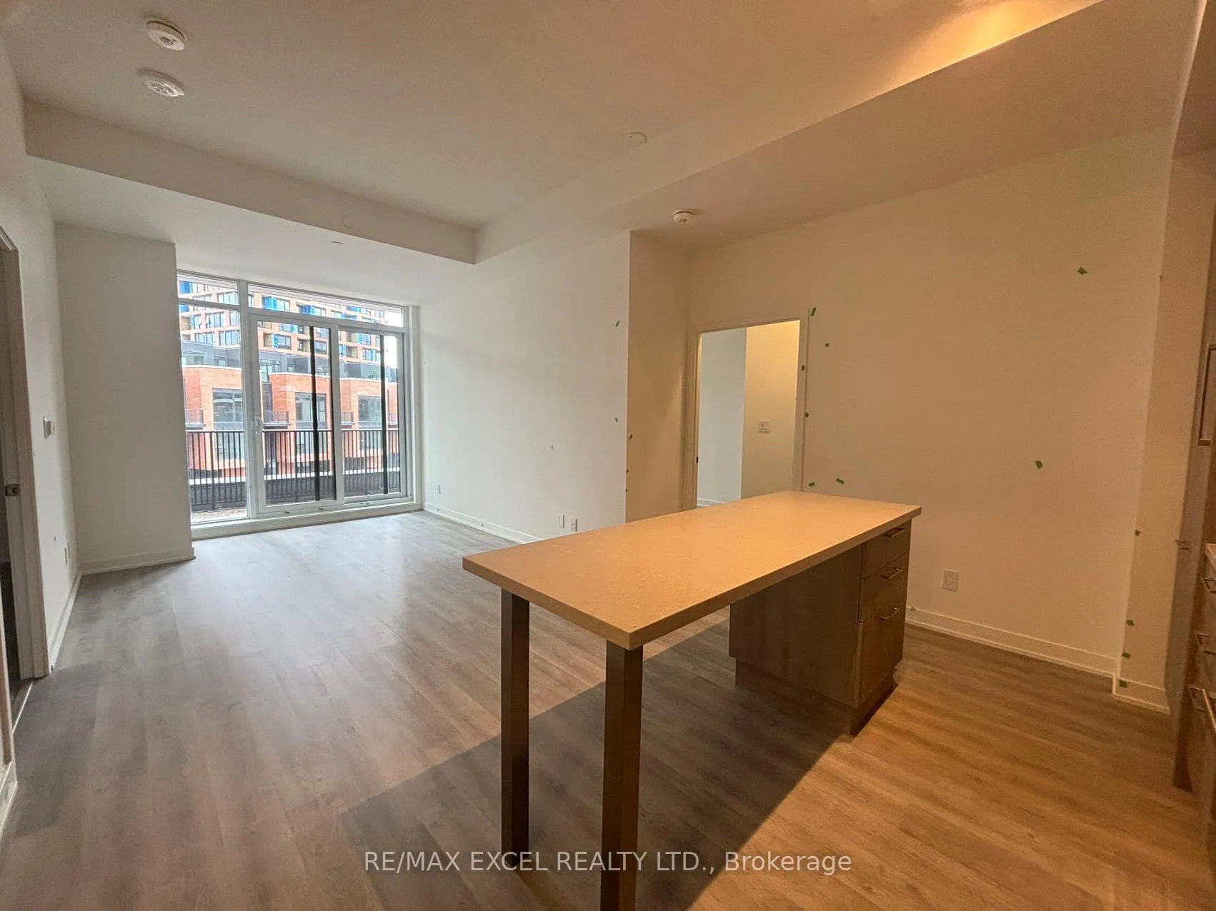 Photo 6 of Unit B1013, 292 Verdale Crossing, Markham, Unionville — HOMEH