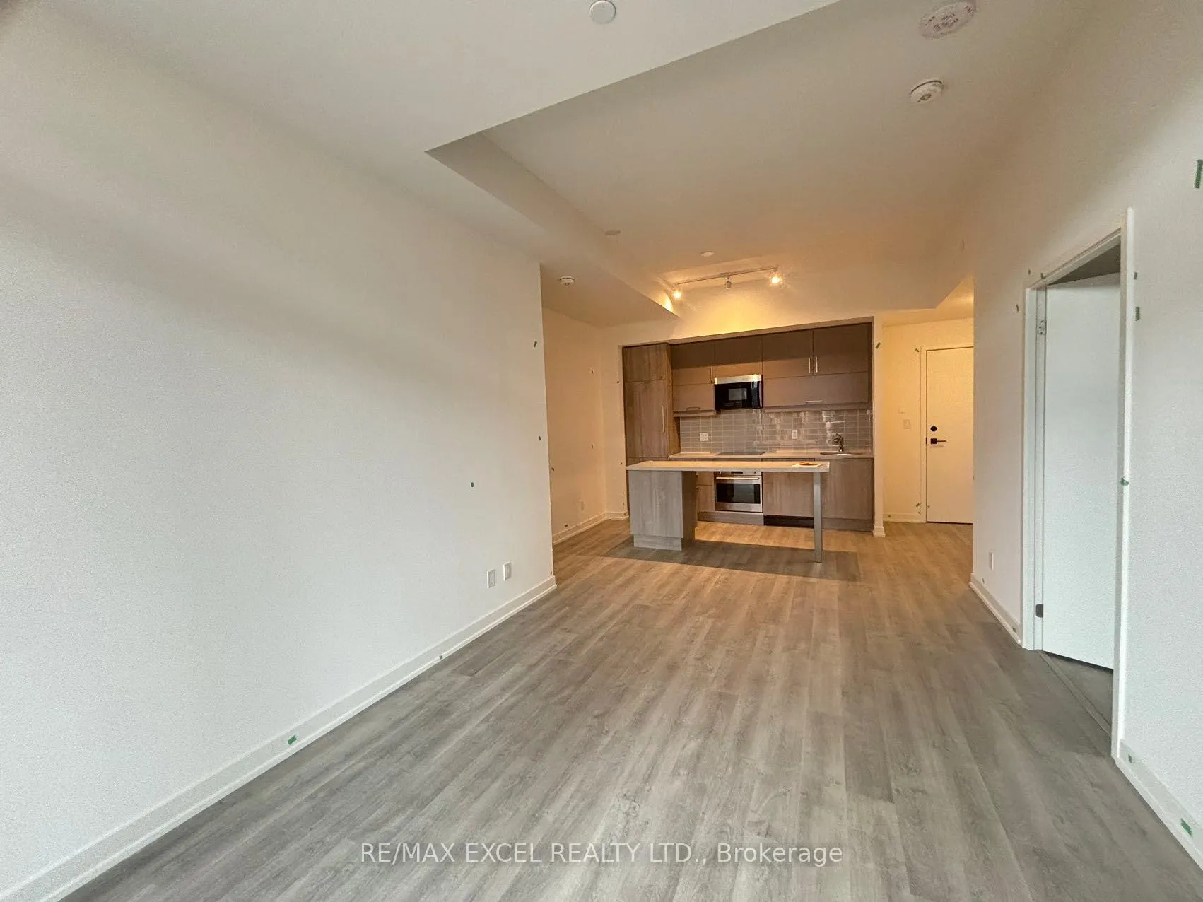 Photo 7 of Unit B1013, 292 Verdale Crossing, Markham, Unionville — HOMEH