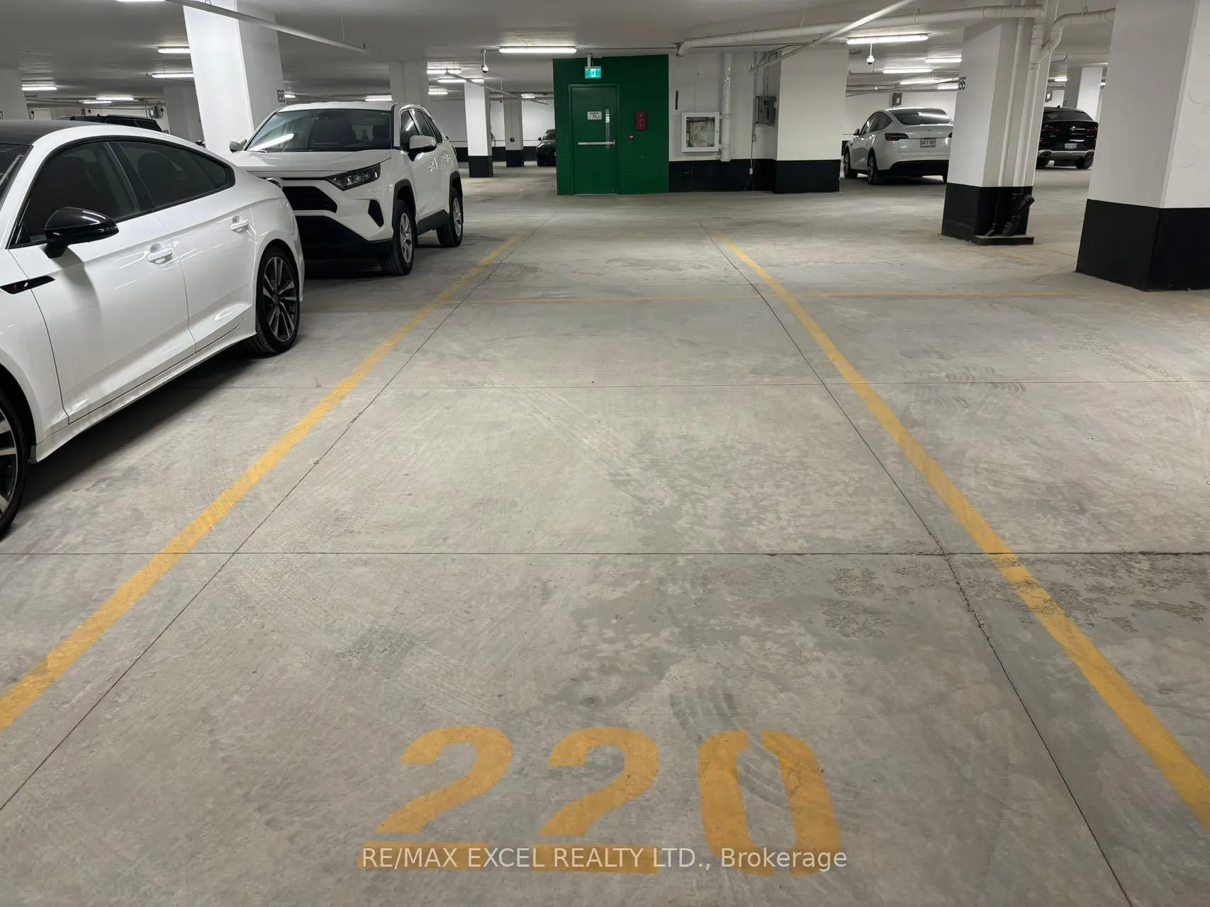 Photo 17 of Unit B1013, 292 Verdale Crossing, Markham, Unionville — HOMEH