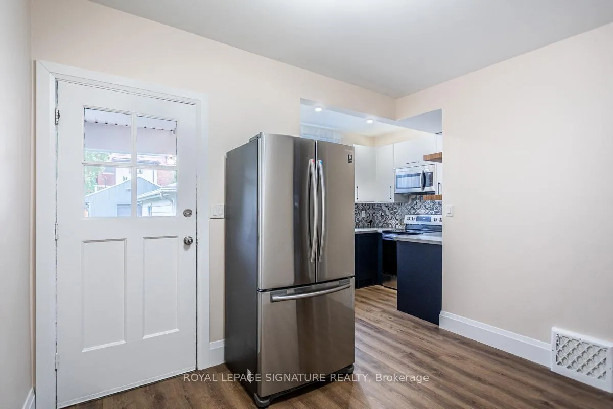 Photo 2 of Unit Unit #1, 45 Garfield Avenue, Hamilton, Gibson — HOMEH