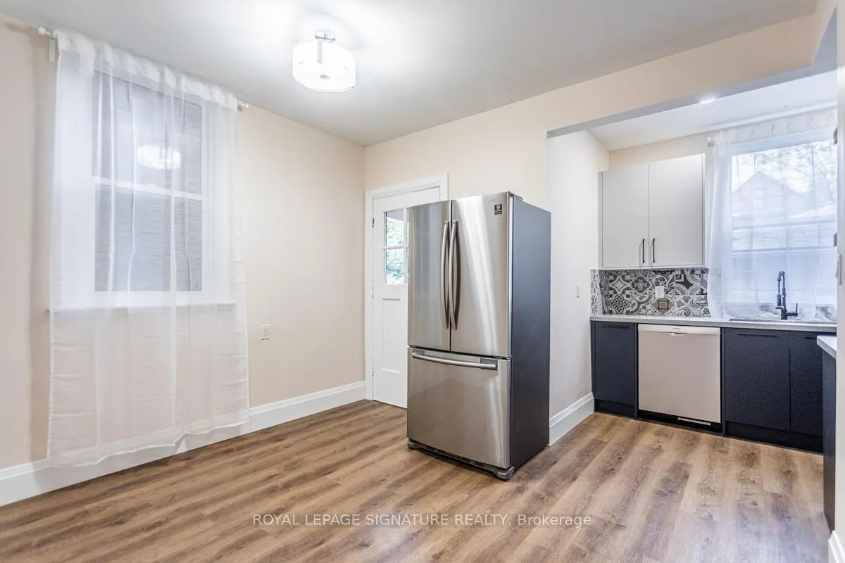 Photo 3 of Unit Unit #1, 45 Garfield Avenue, Hamilton, Gibson — HOMEH