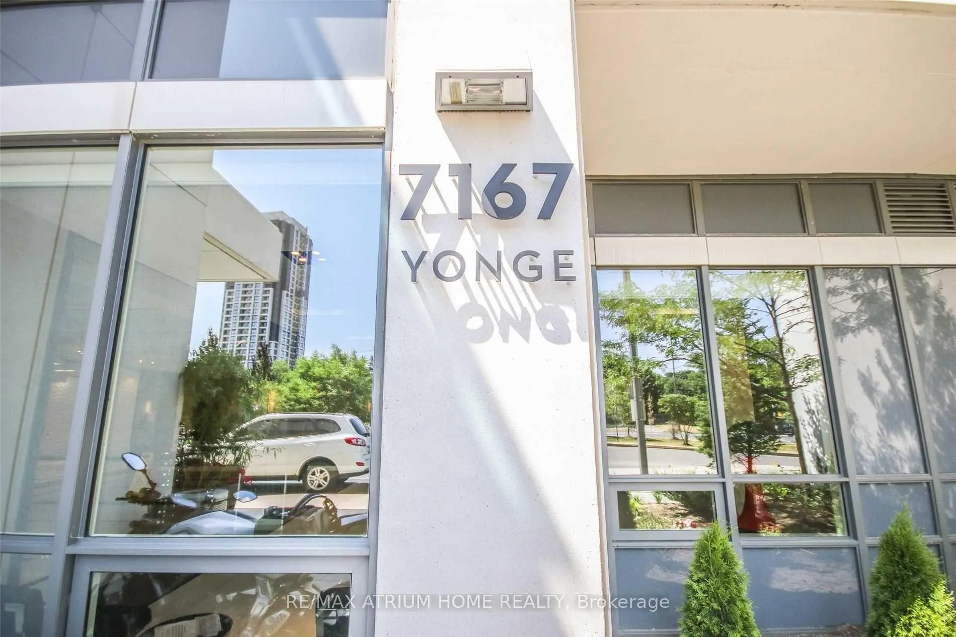 Front of Unit 302, 7167 Yonge Street