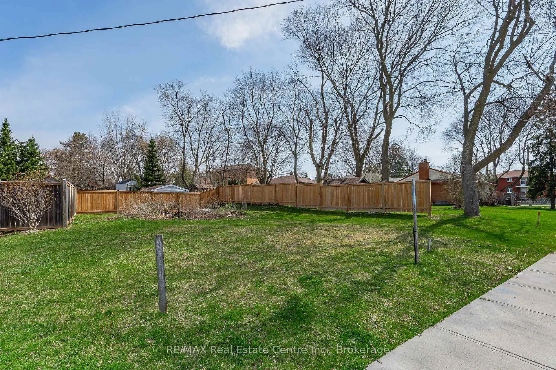 Photo 7 of 332 Prospect Avenue, Kitchener — HOMEH