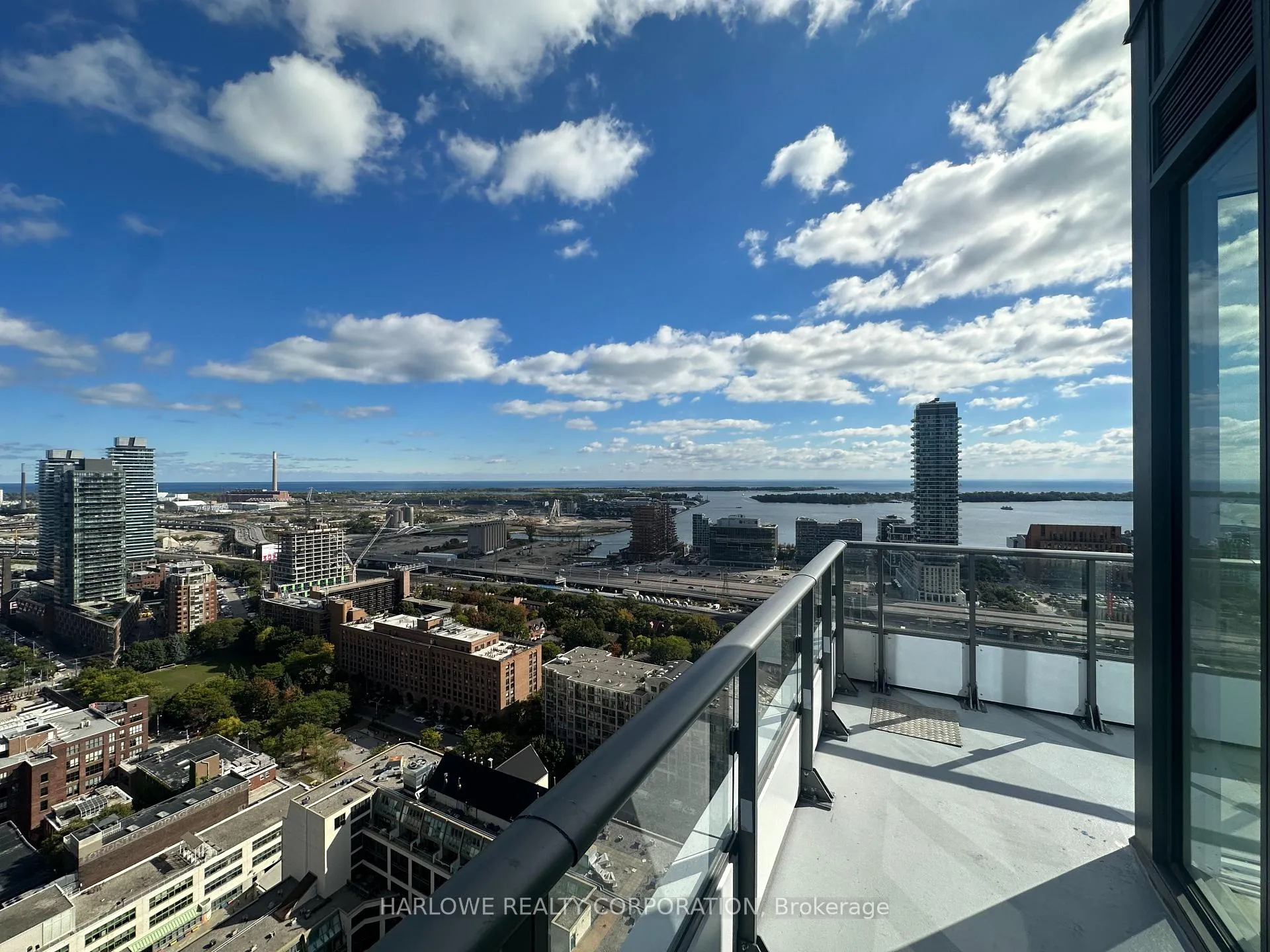 Photo 6 of Unit 2107 E, 70 Princess Street E, Toronto, Waterfront Communities — HOMEH