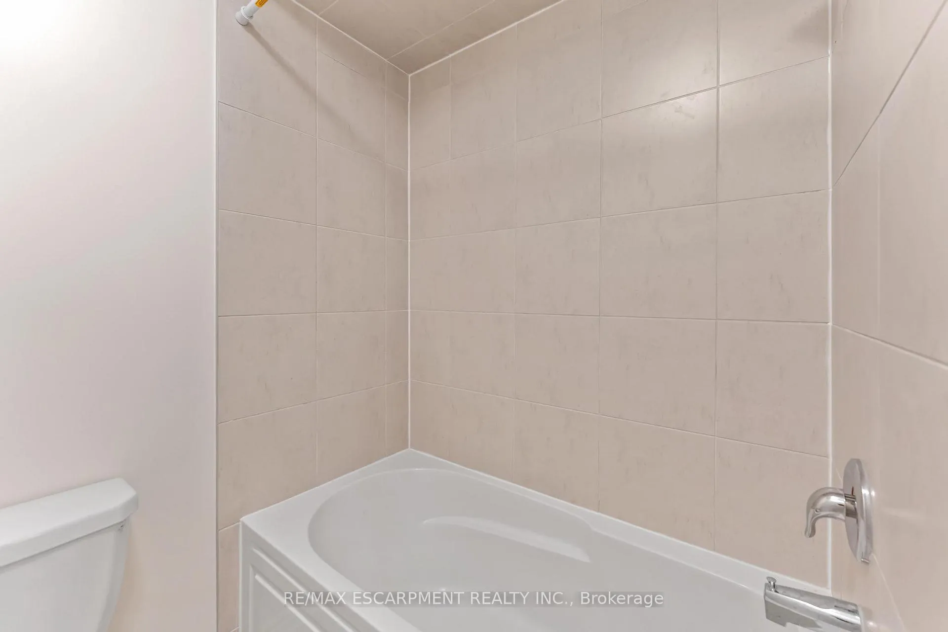 Photo 21 of Unit 44, 515 Garner Road W, Hamilton, Ancaster — HOMEH