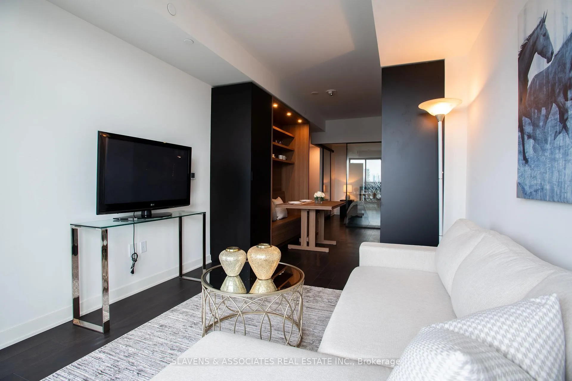 Photo 9 of Unit 3204, 55 Charles Street E, Toronto, Church-Yonge Corridor — HOMEH