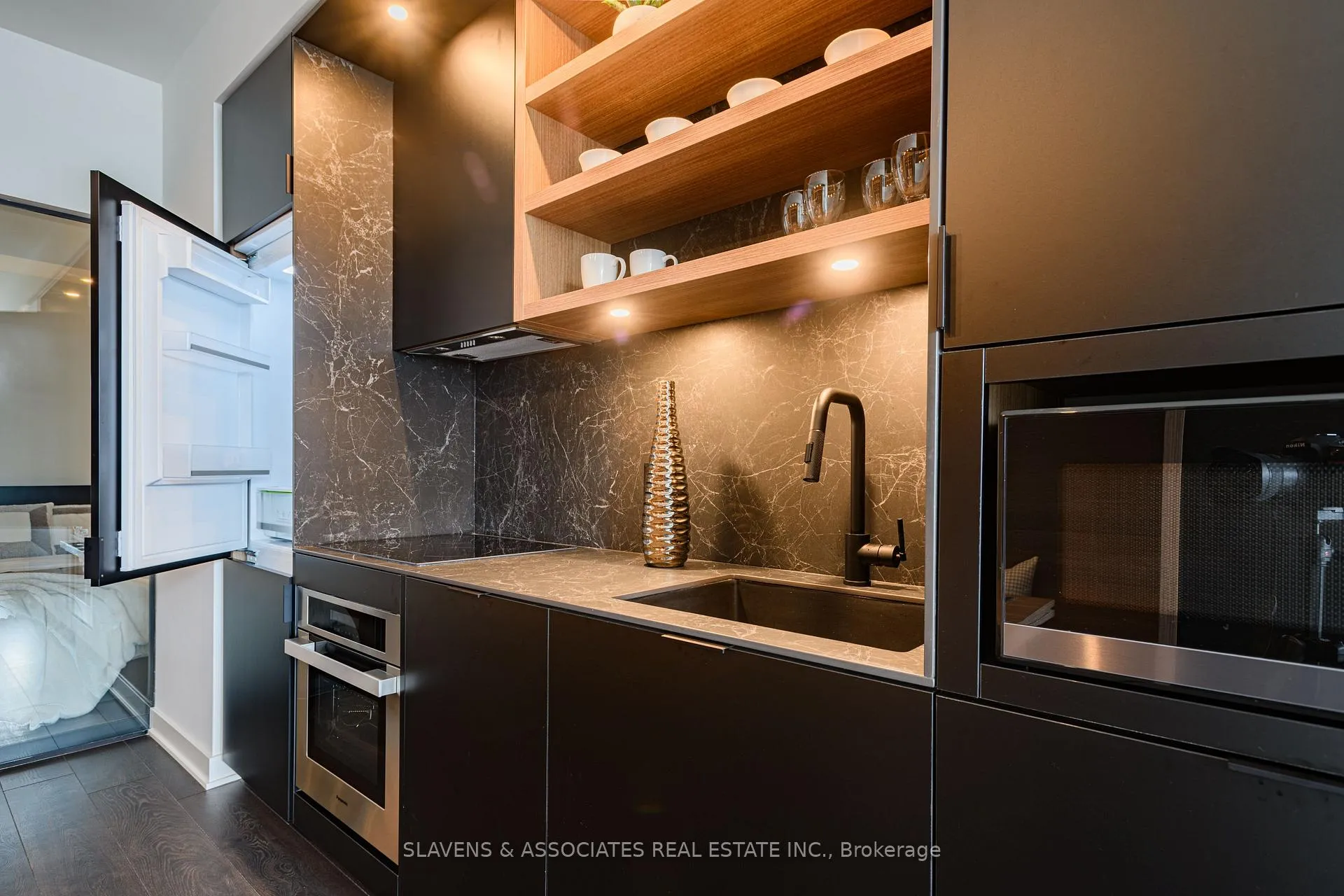 Photo 13 of Unit 3204, 55 Charles Street E, Toronto, Church-Yonge Corridor — HOMEH