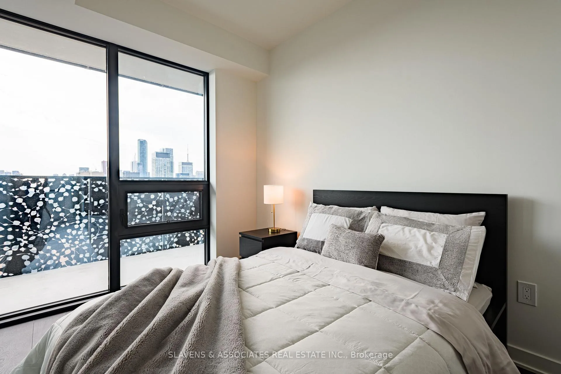 Photo 17 of Unit 3204, 55 Charles Street E, Toronto, Church-Yonge Corridor — HOMEH