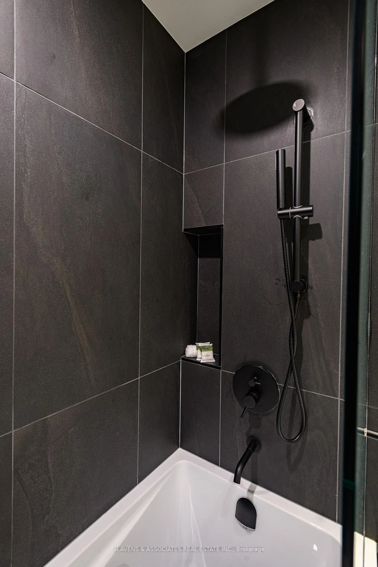 Photo 25 of Unit 3204, 55 Charles Street E, Toronto, Church-Yonge Corridor — HOMEH