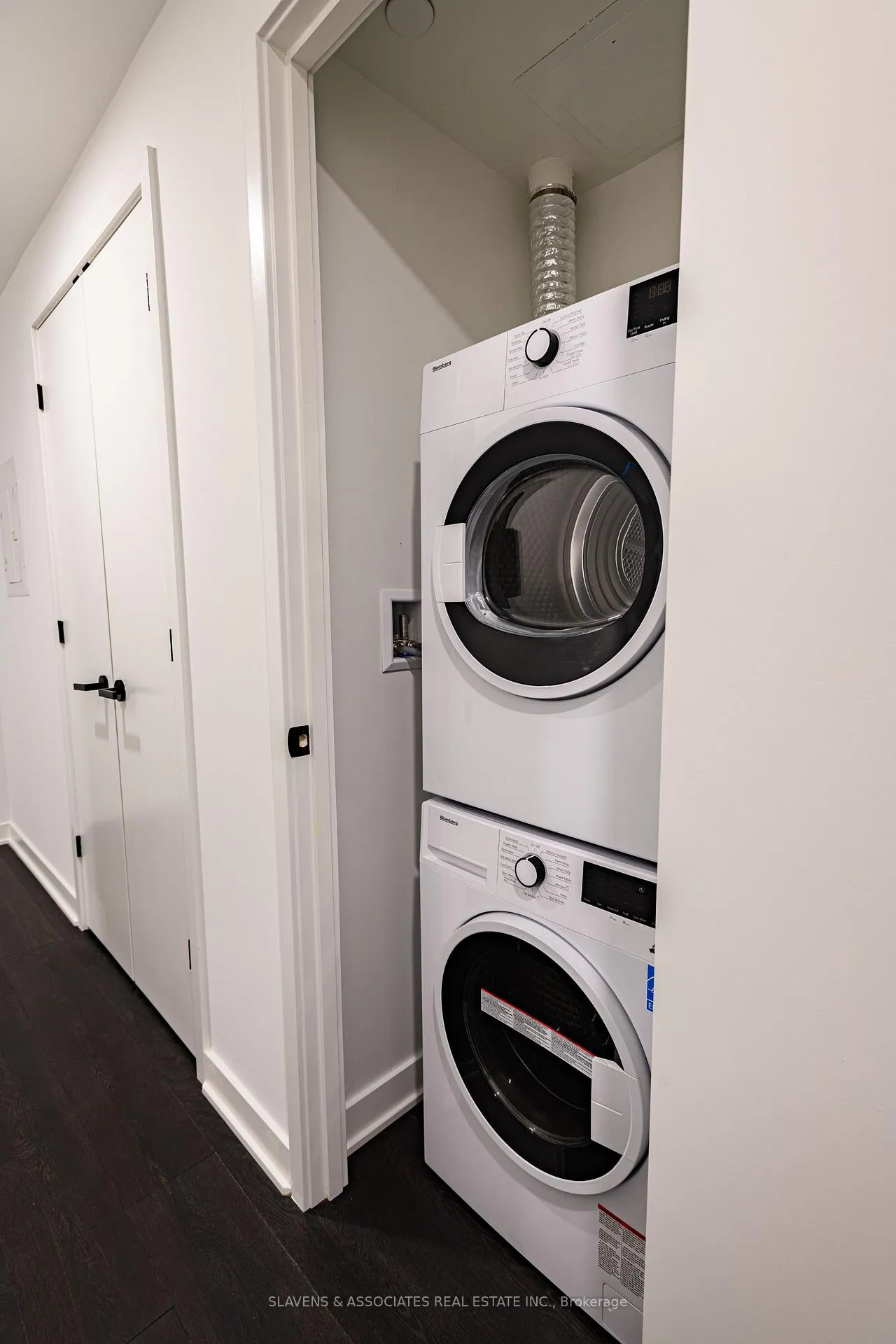 Photo 30 of Unit 3204, 55 Charles Street E, Toronto, Church-Yonge Corridor — HOMEH
