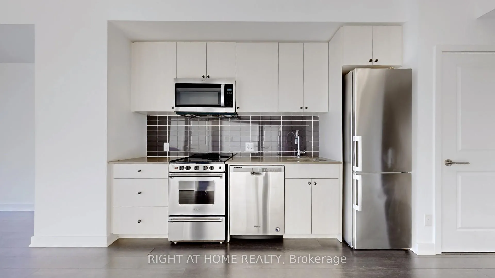 Photo 13 of Unit 306, 2799 Kingston Road, Scarborough, Cliffcrest — HOMEH