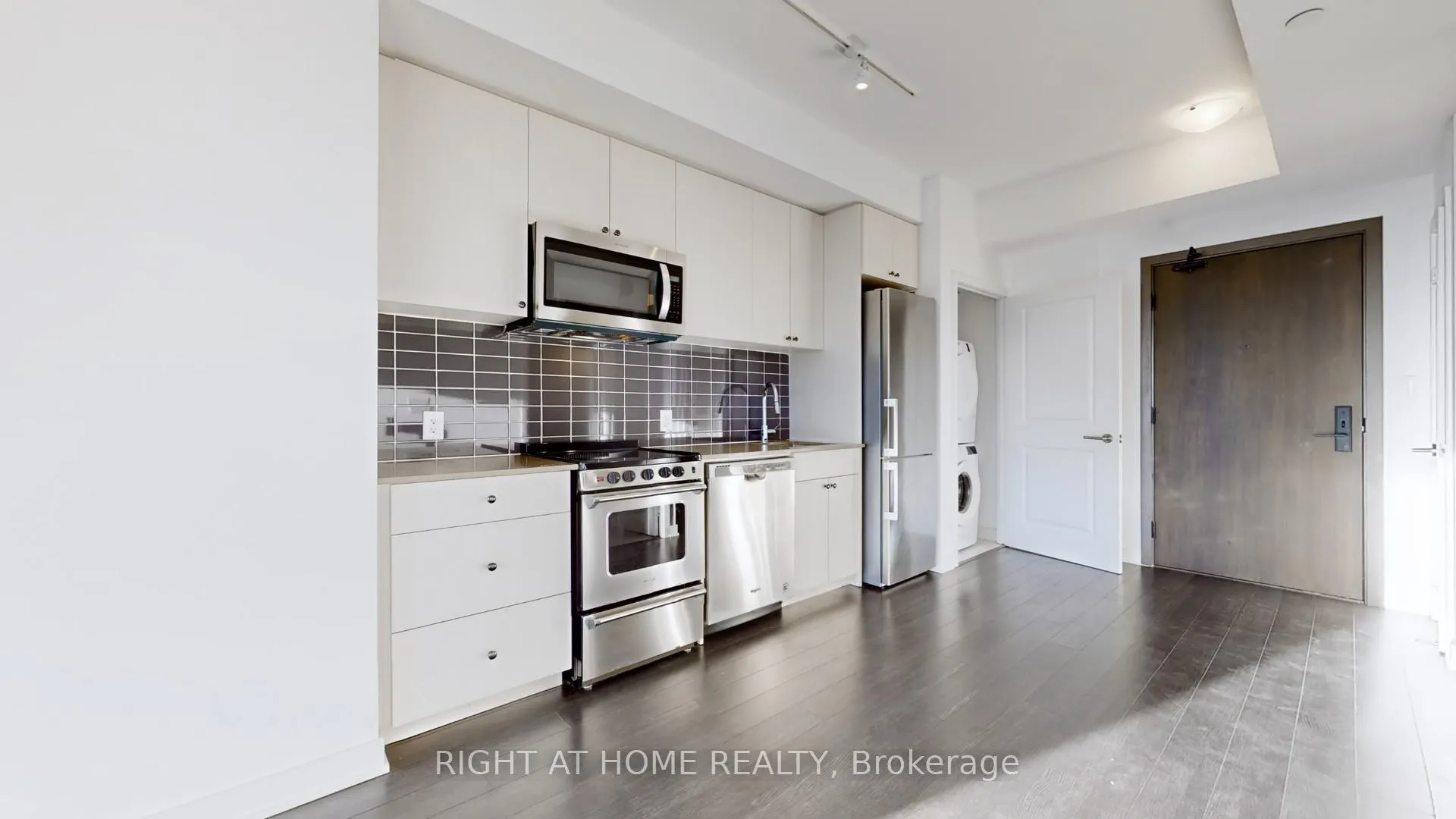 Photo 14 of Unit 306, 2799 Kingston Road, Scarborough, Cliffcrest — HOMEH