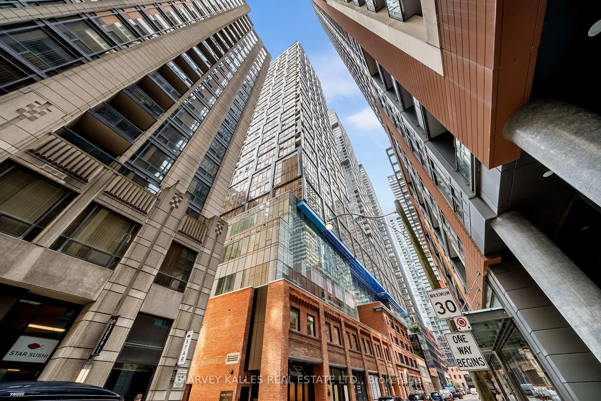 Front of Unit 3601, 15 Mercer Street
