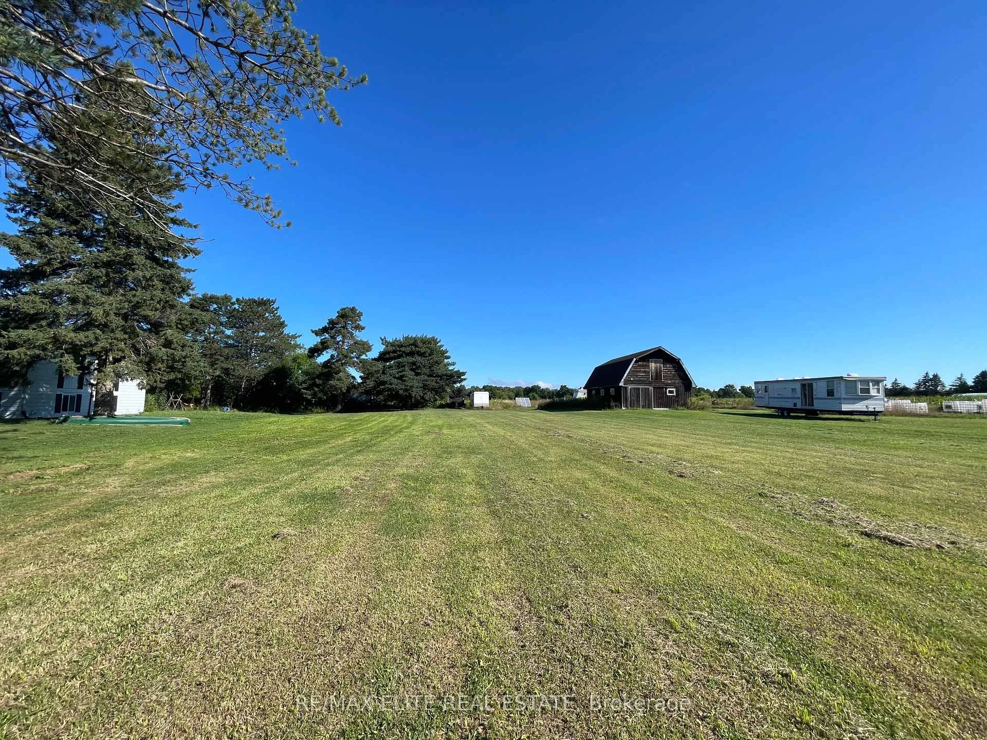 Photo 16 of 5020 19th Avenue, Markham, Rural Markham — HOMEH