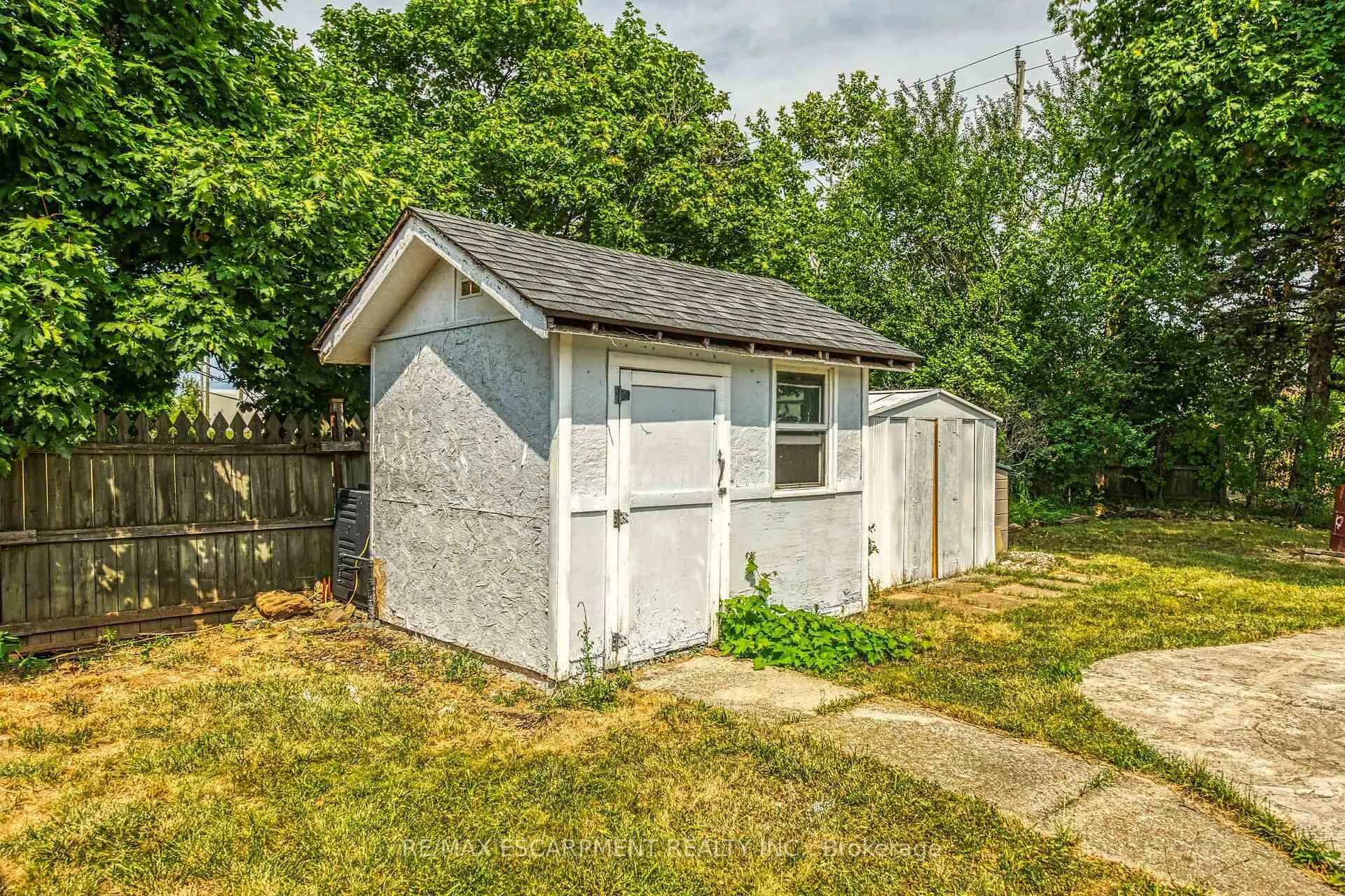 Photo 35 of 46 Oriole Crescent, Grimsby, Grimsby West — HOMEH