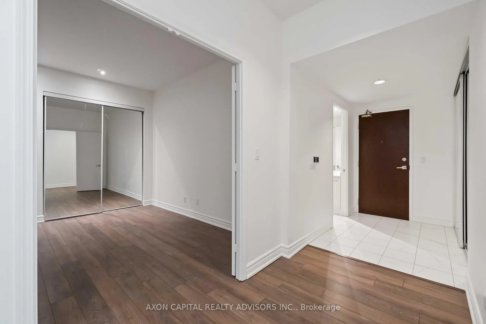 Photo 3 of Unit 1417, 7 King Street E, Toronto, Church-Yonge Corridor — HOMEH
