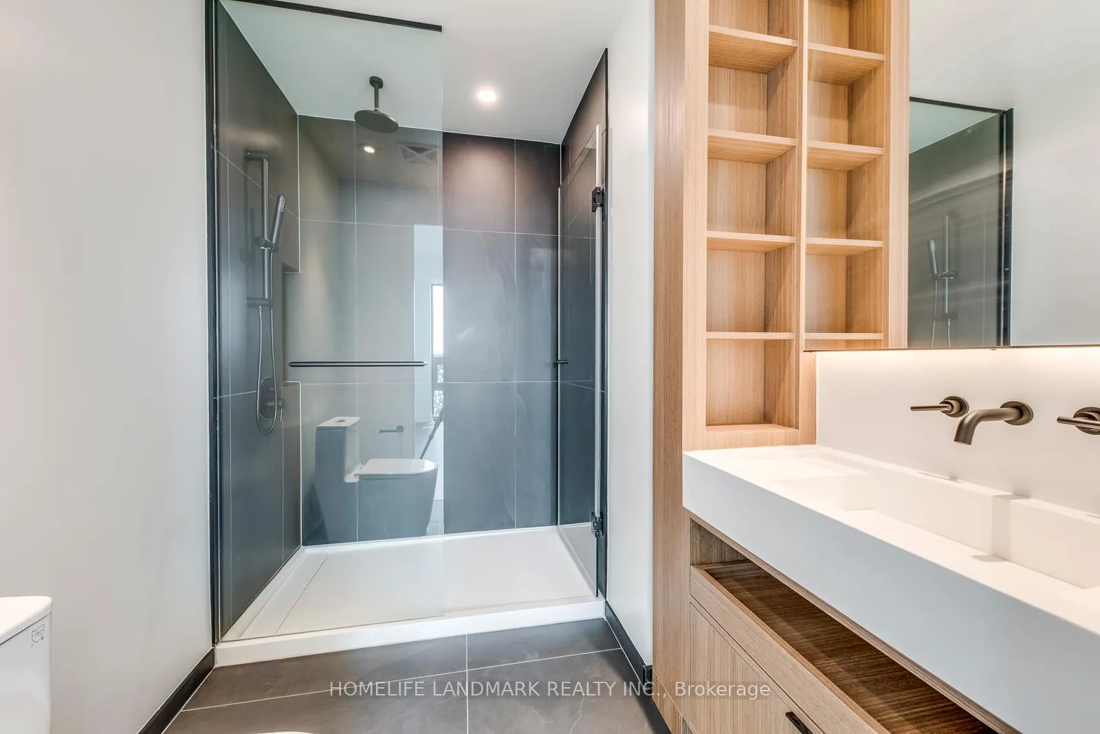 Photo 17 of Unit 4103, 55 Charles Street E, Toronto, Church-Yonge Corridor — HOMEH