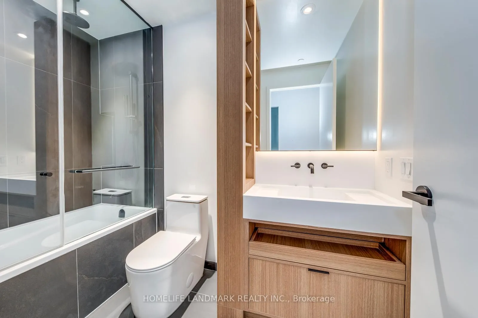 Photo 20 of Unit 4103, 55 Charles Street E, Toronto, Church-Yonge Corridor — HOMEH