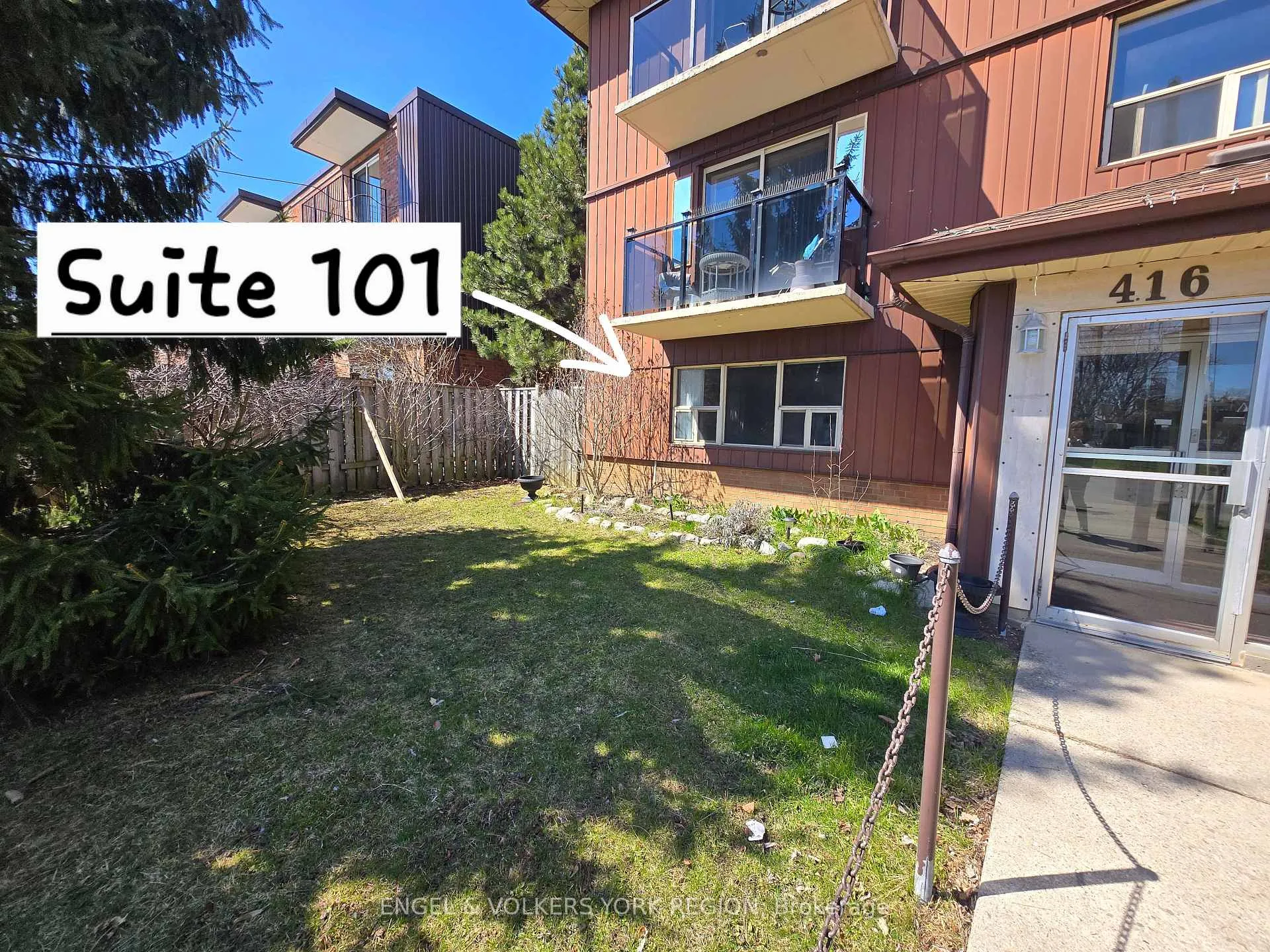 Photo 2 of Unit 101, 416 E 42nd Street, Hamilton, Mohawk — HOMEH